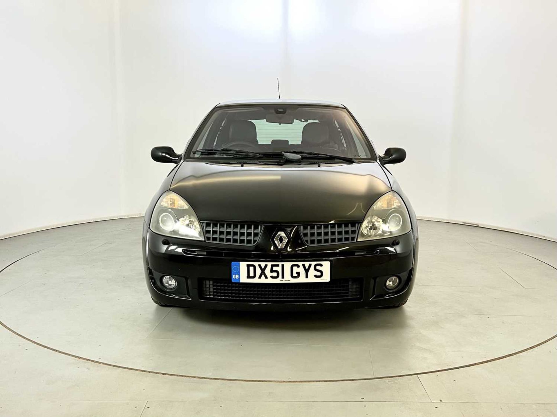 2001 Renault Clio 172- No Reserve - Image 2 of 29