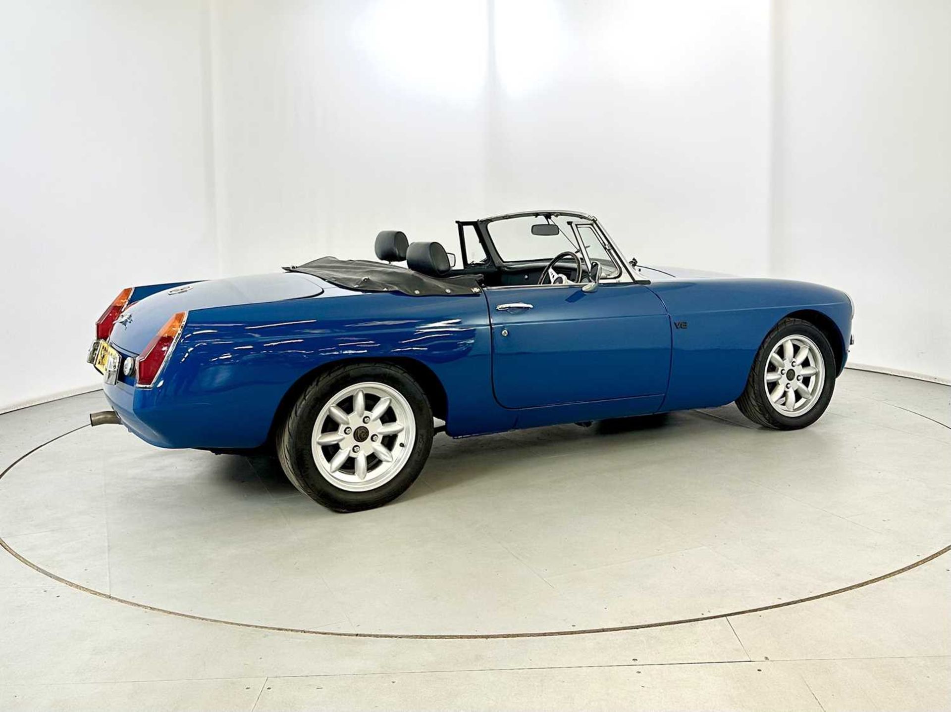 1977 MG Roadster V8 - Image 10 of 28