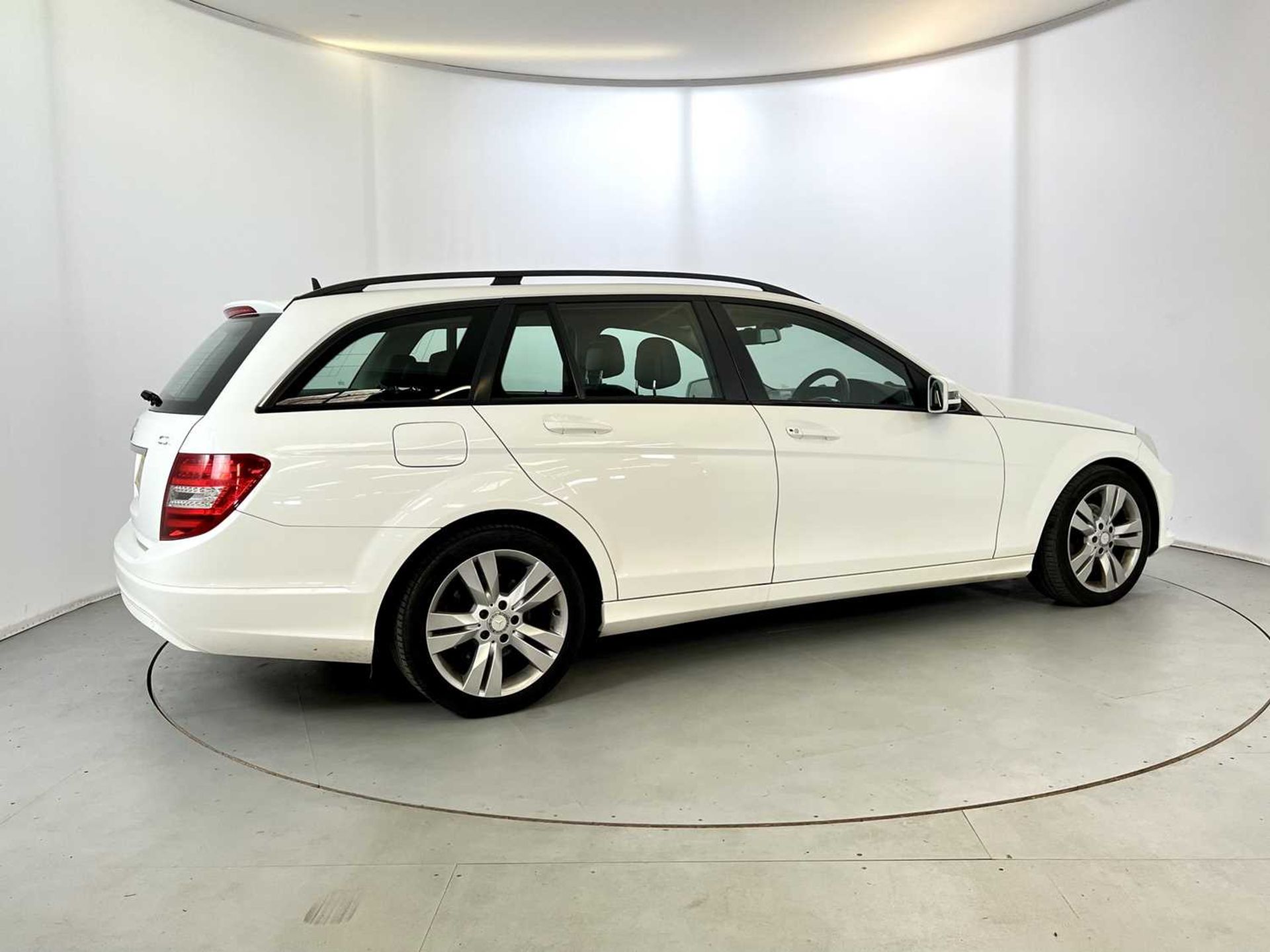 2012 Mercedes-Benz C220 Estate - Image 10 of 34