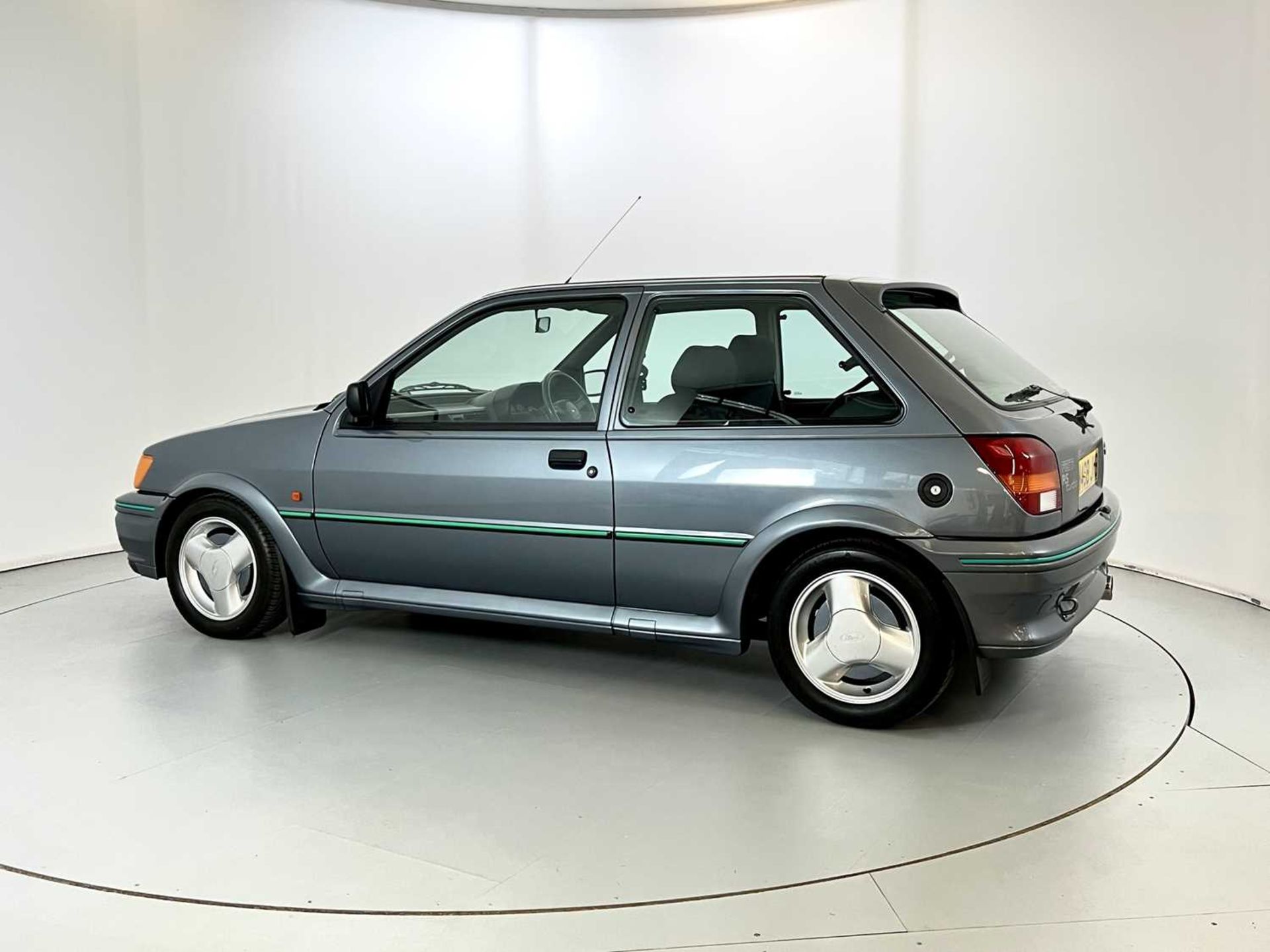 1991 Ford Fiesta RS Turbo - Image 6 of 32