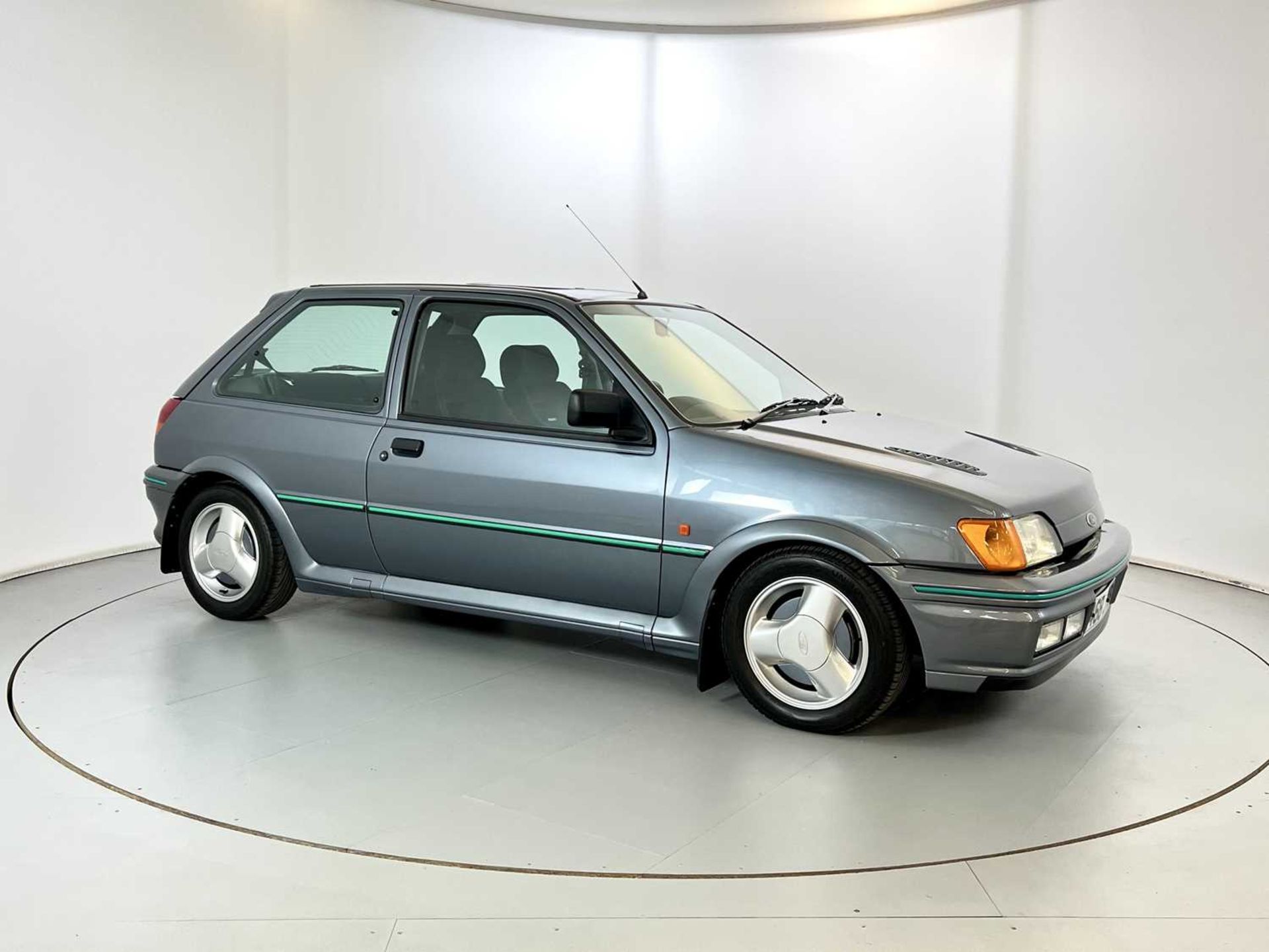 1991 Ford Fiesta RS Turbo - Image 12 of 32