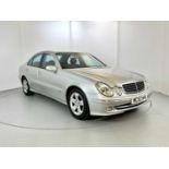 2003 Mercedes-Benz E270