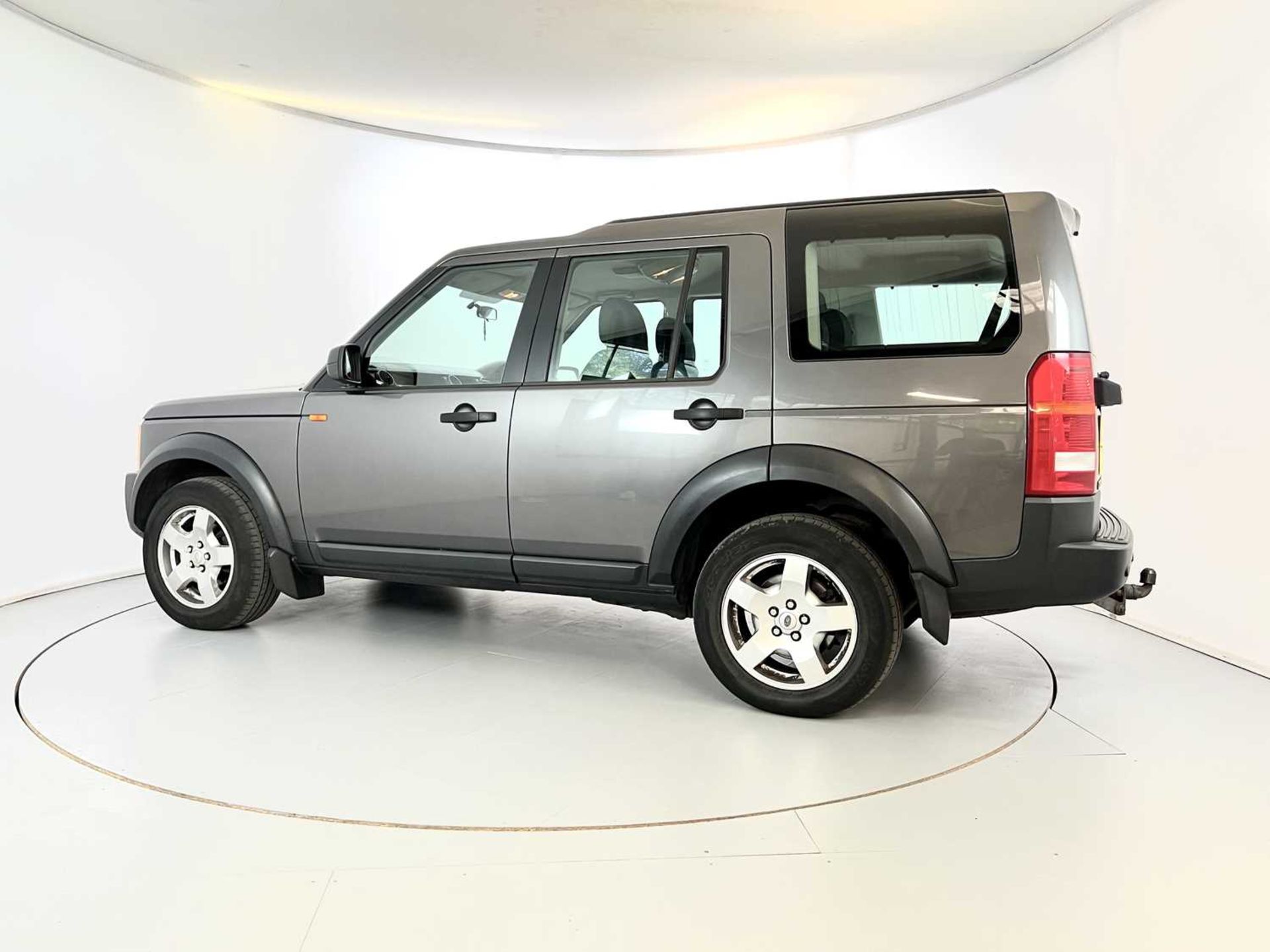 2005 Land Rover Discovery - Image 6 of 36