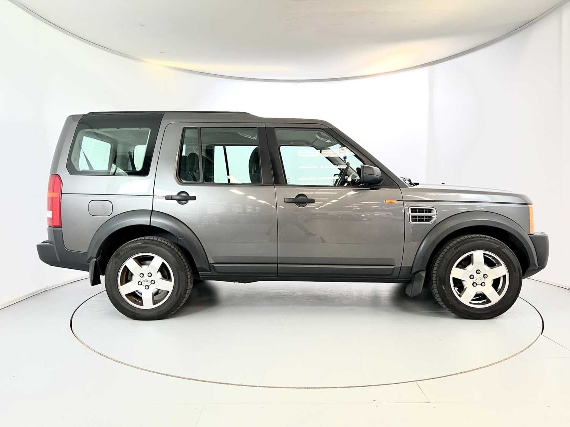 2005 Land Rover Discovery - Image 11 of 36