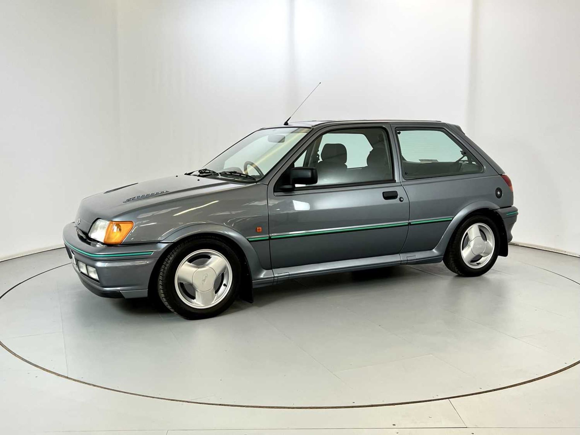 1991 Ford Fiesta RS Turbo - Image 4 of 32
