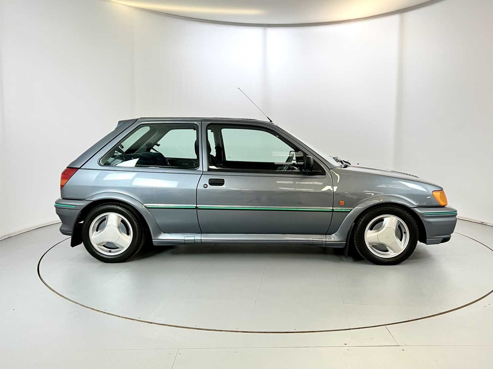 1991 Ford Fiesta RS Turbo - Image 11 of 32