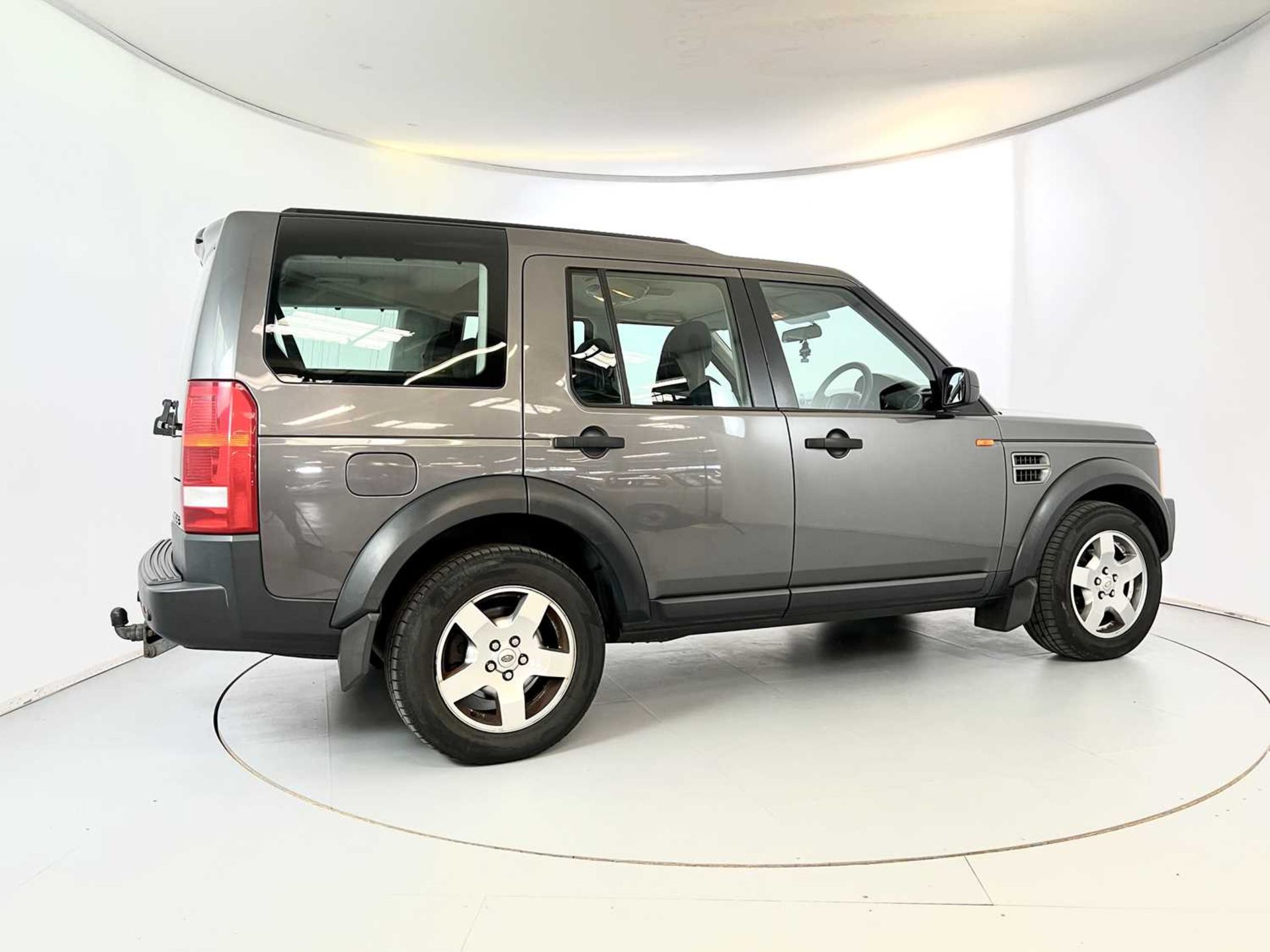 2005 Land Rover Discovery - Image 10 of 36