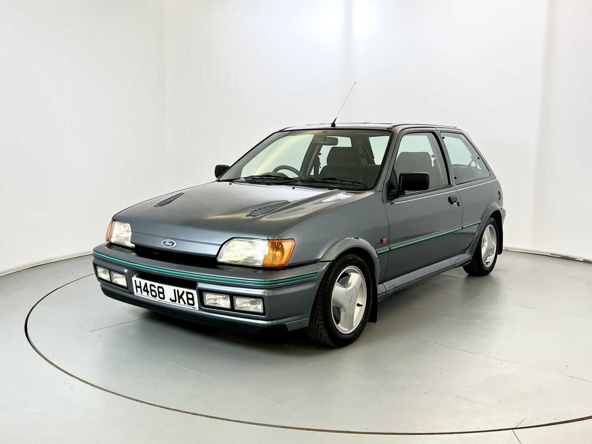 1991 Ford Fiesta RS Turbo - Image 3 of 32