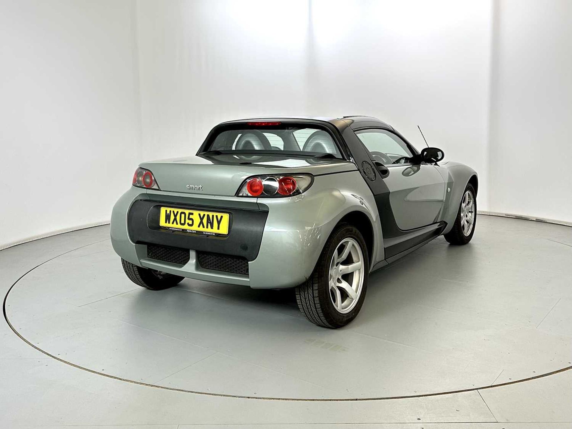 2005 Smart Roadster - Image 9 of 27