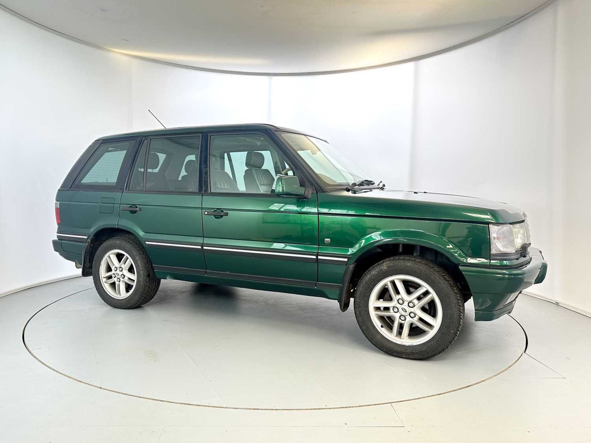 2001 Land Rover Range Rover 30th Anniversary Edition - Image 12 of 35