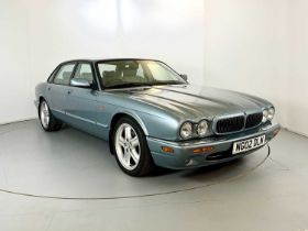 2002 Jaguar XJ Sport V8