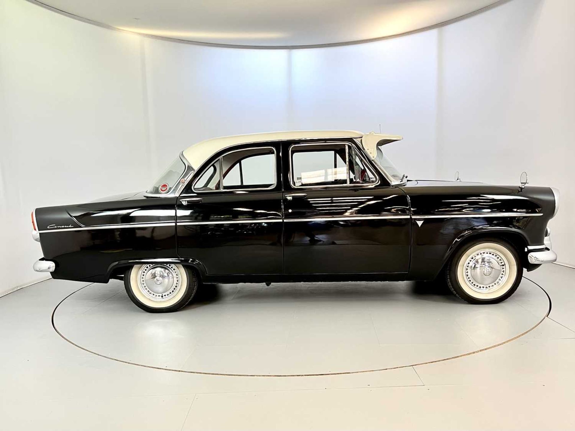 1961 Ford Consul Deluxe - Image 11 of 36