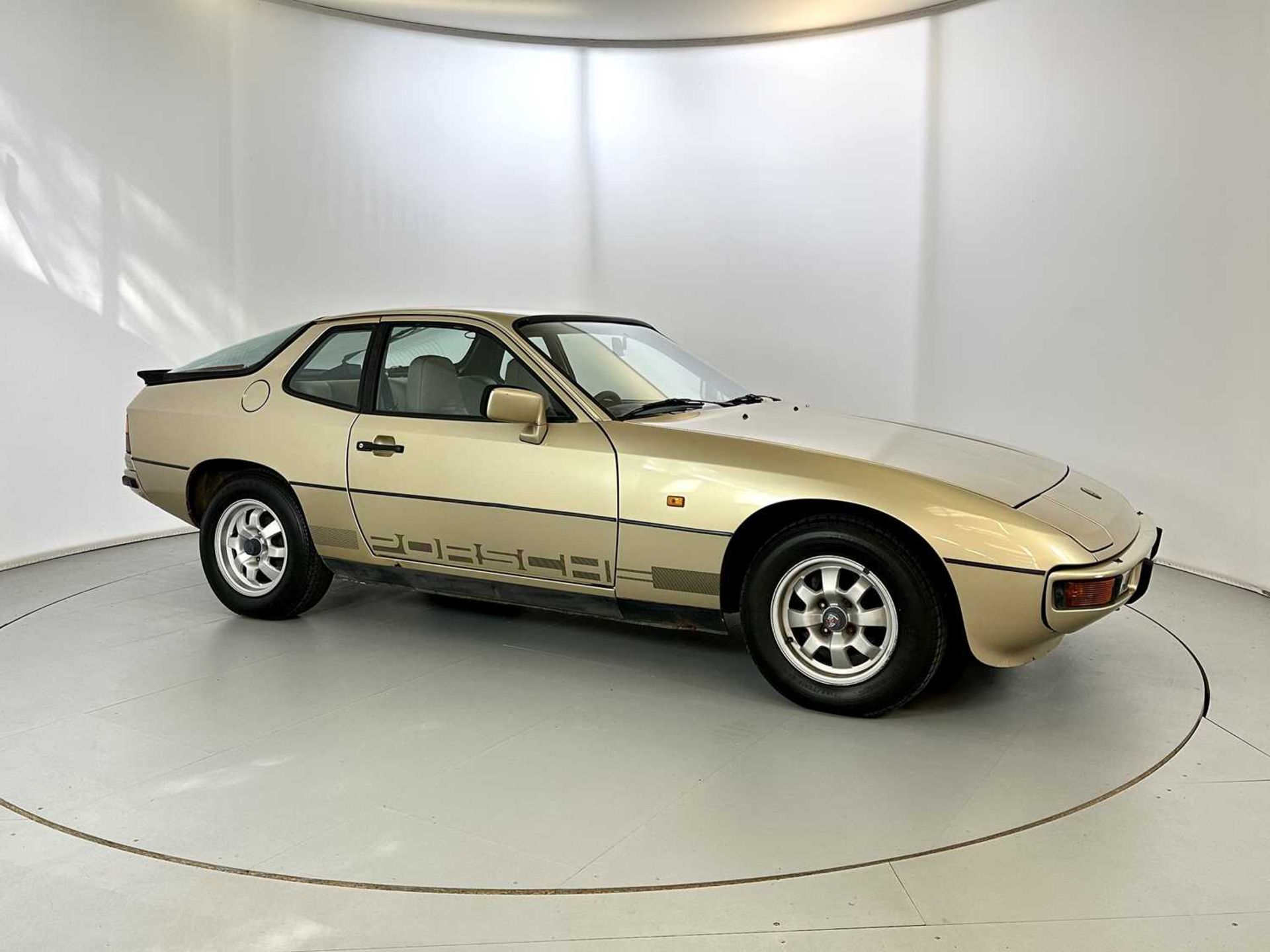 1984 Porsche 924 - Image 12 of 29