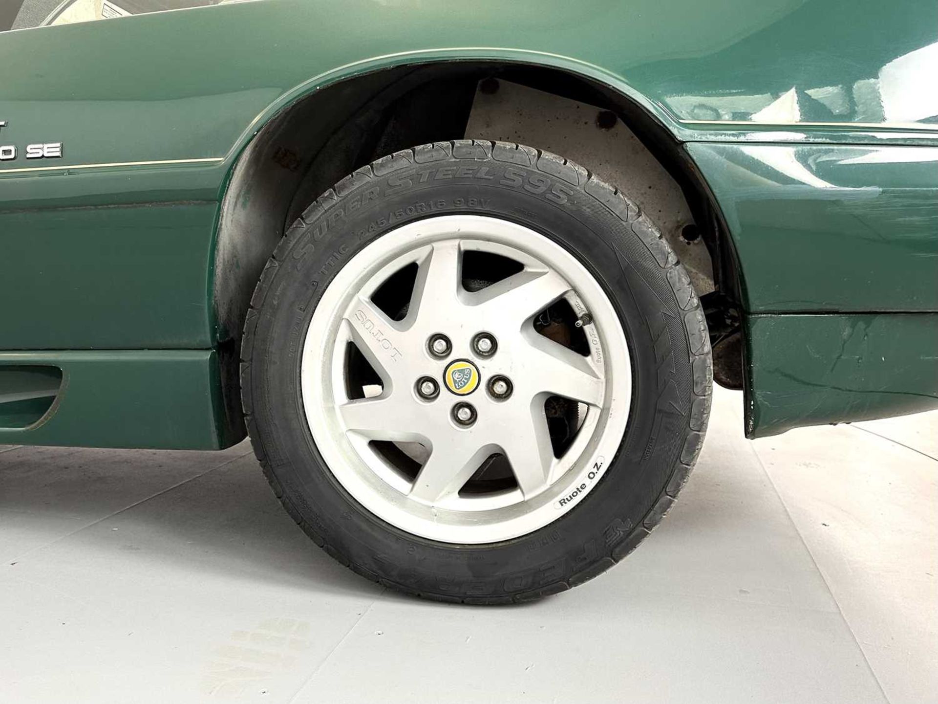 1990 Lotus Esprit Turbo SE - Image 14 of 27