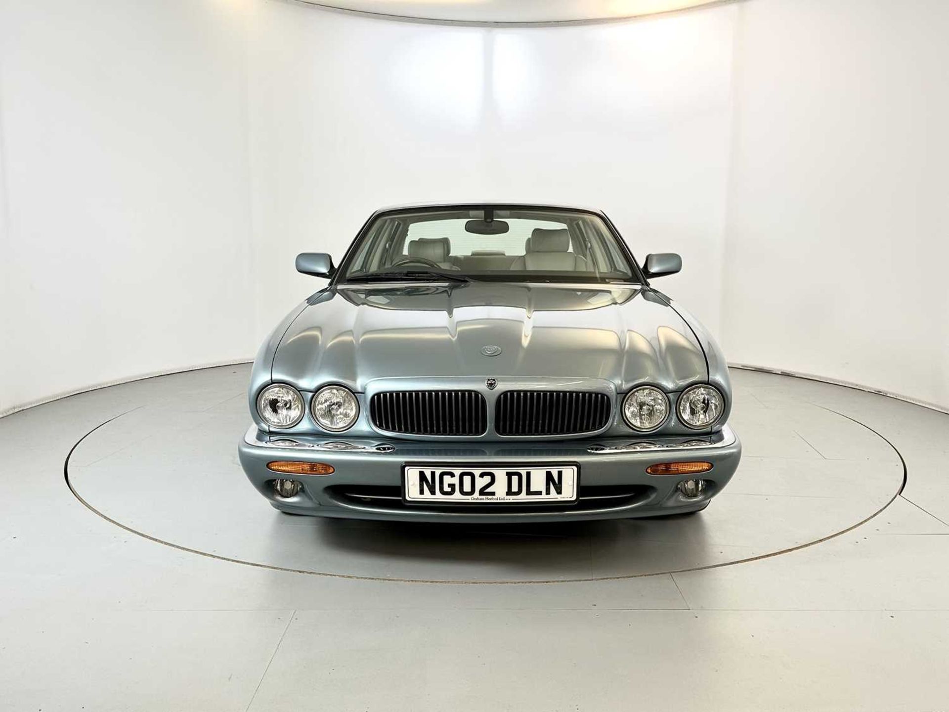 2002 Jaguar XJ Sport V8 - Image 2 of 35