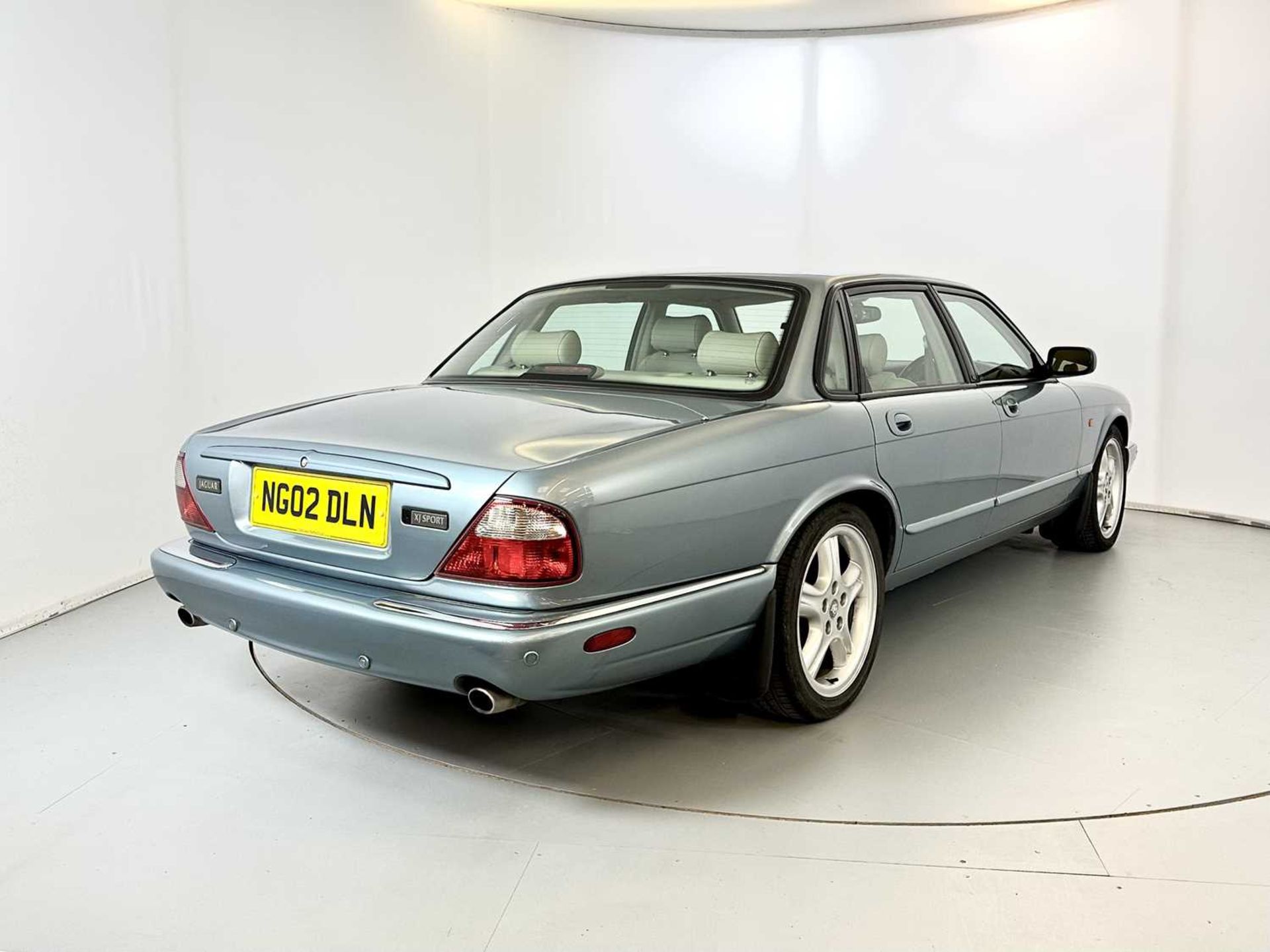 2002 Jaguar XJ Sport V8 - Image 9 of 35