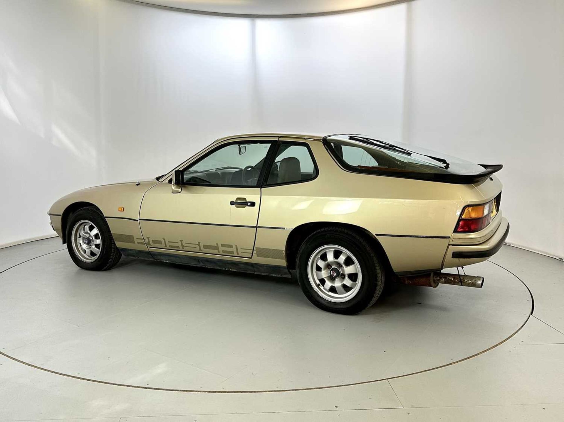 1984 Porsche 924 - Image 6 of 29