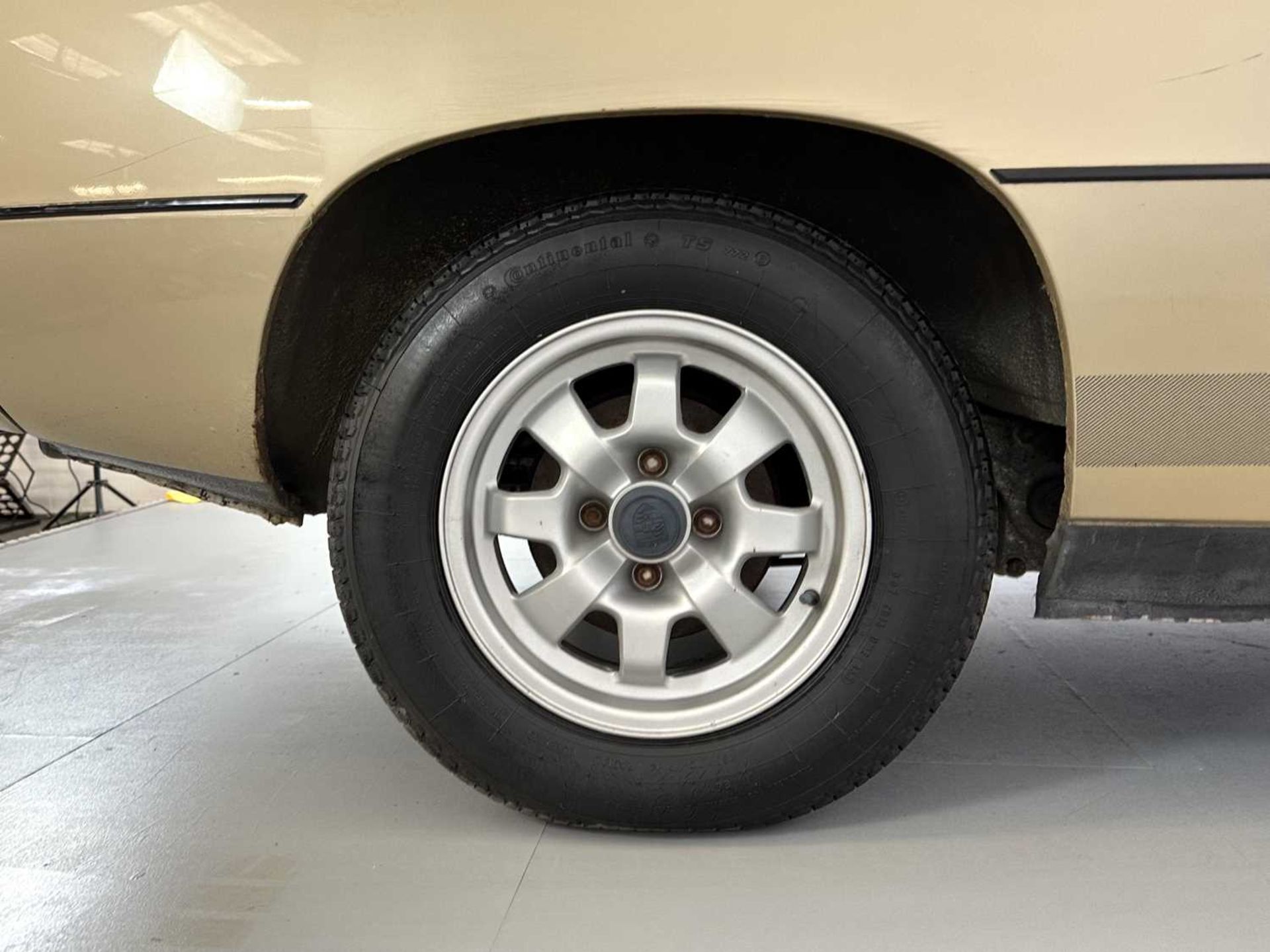 1984 Porsche 924 - Image 13 of 29