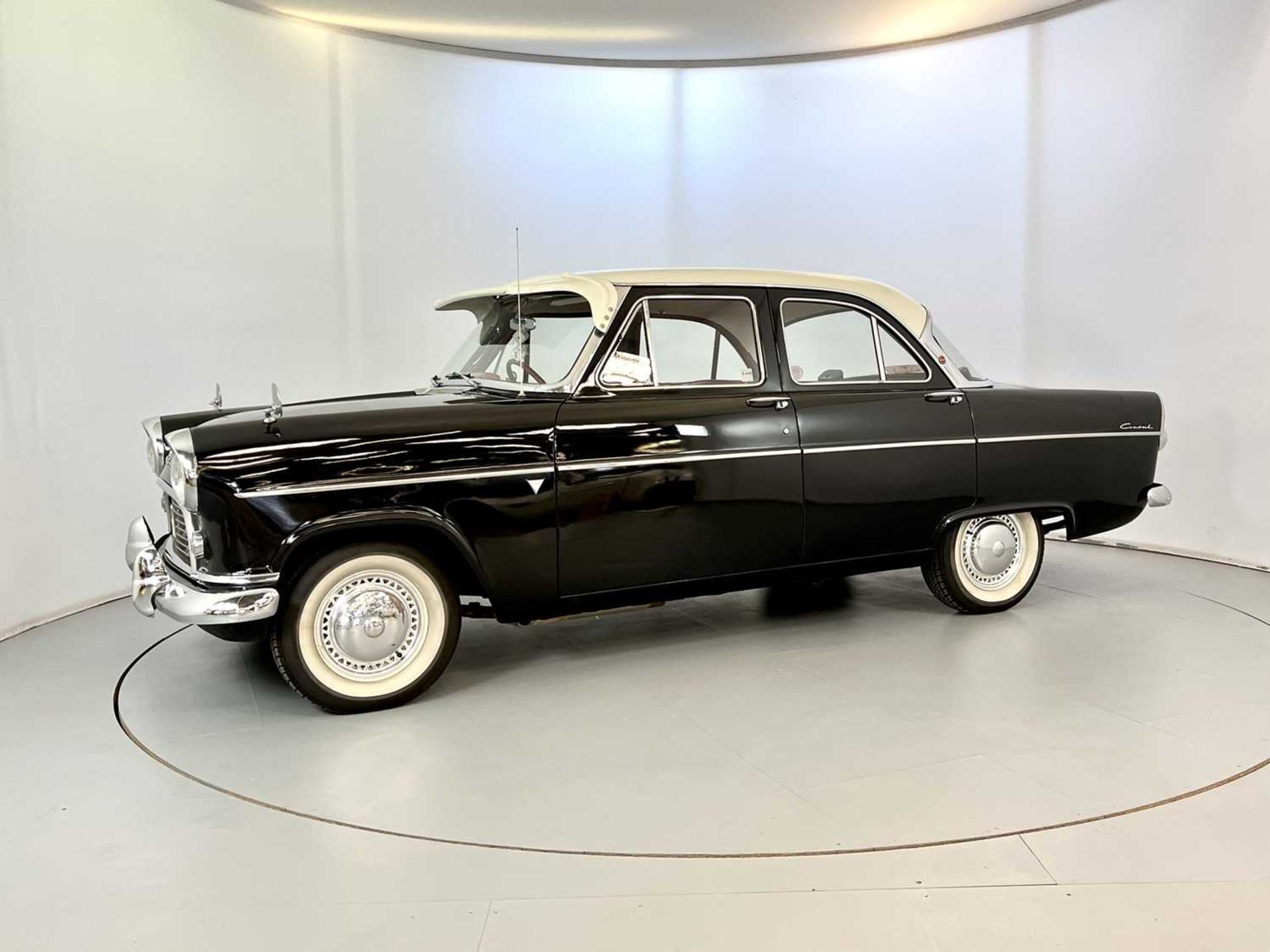 1961 Ford Consul Deluxe - Image 4 of 36