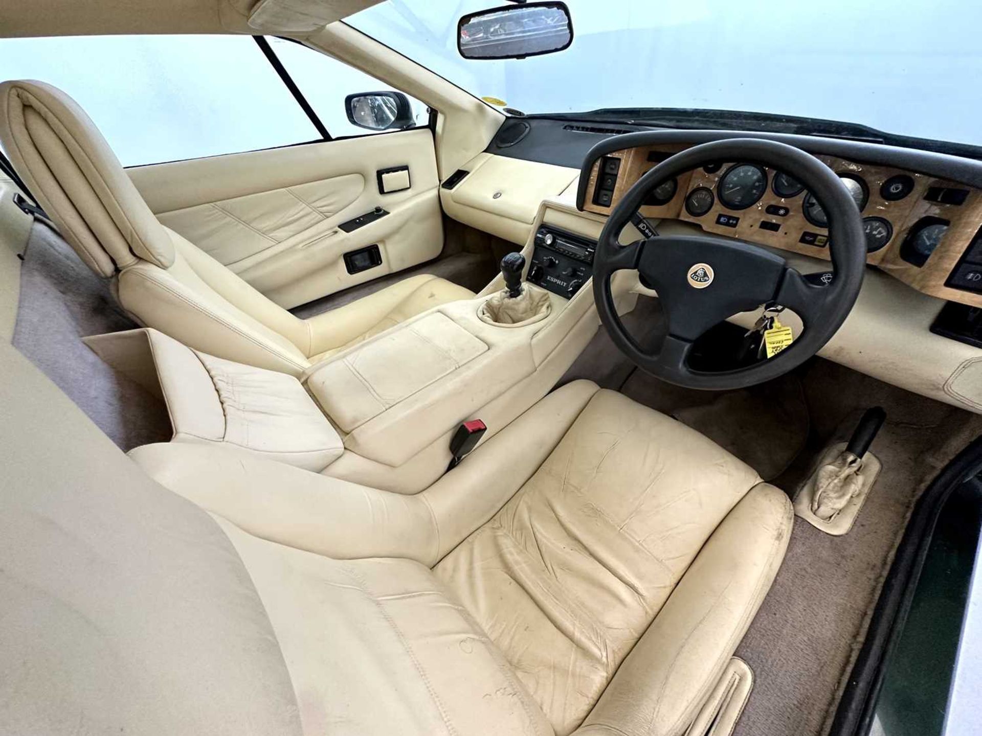1990 Lotus Esprit Turbo SE - Image 19 of 27