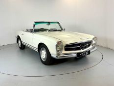 1965 Mercedes-Benz 230SL