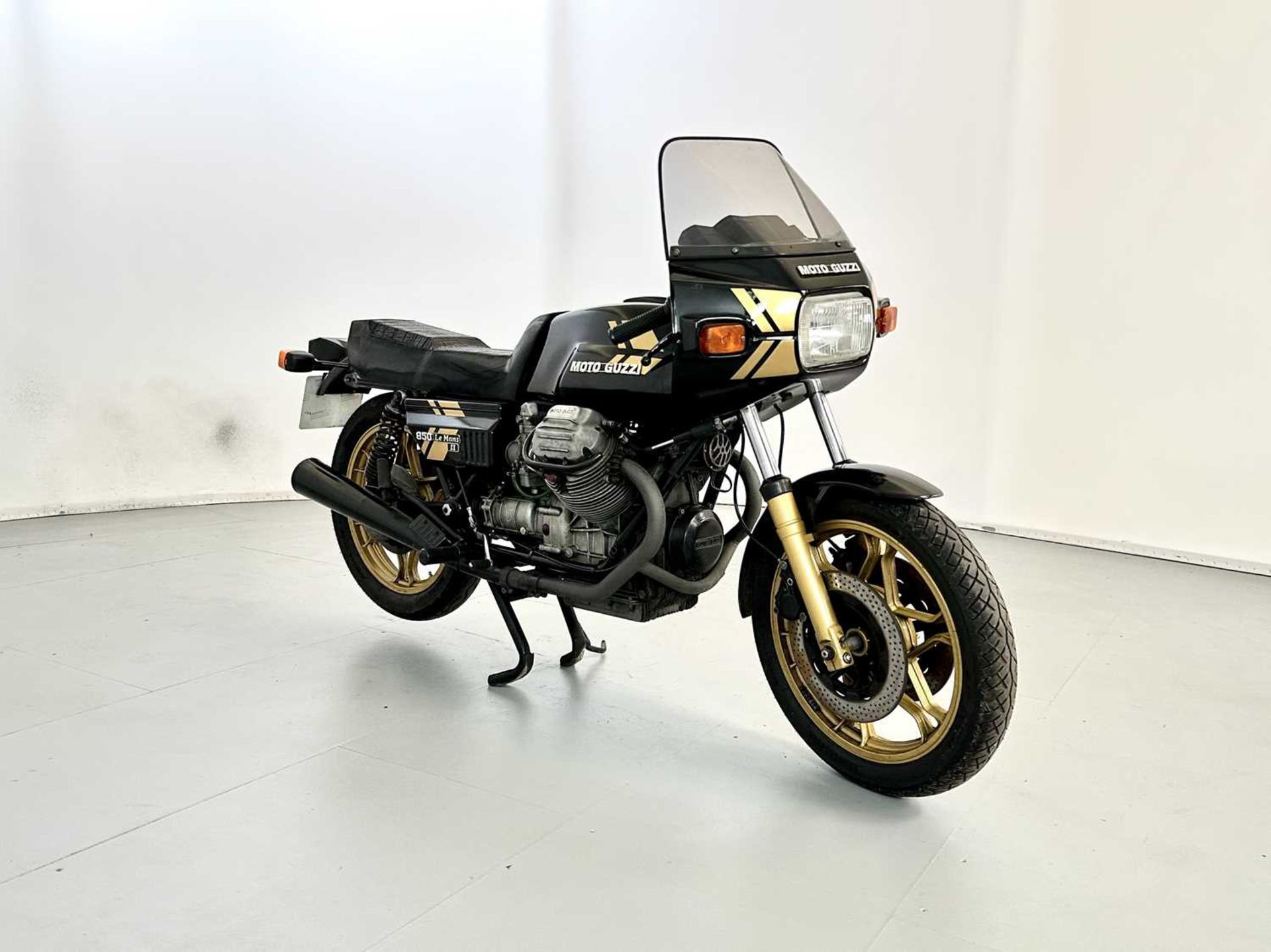 1981 Motoguzzi Le Mans 850 MK2 - Image 2 of 17