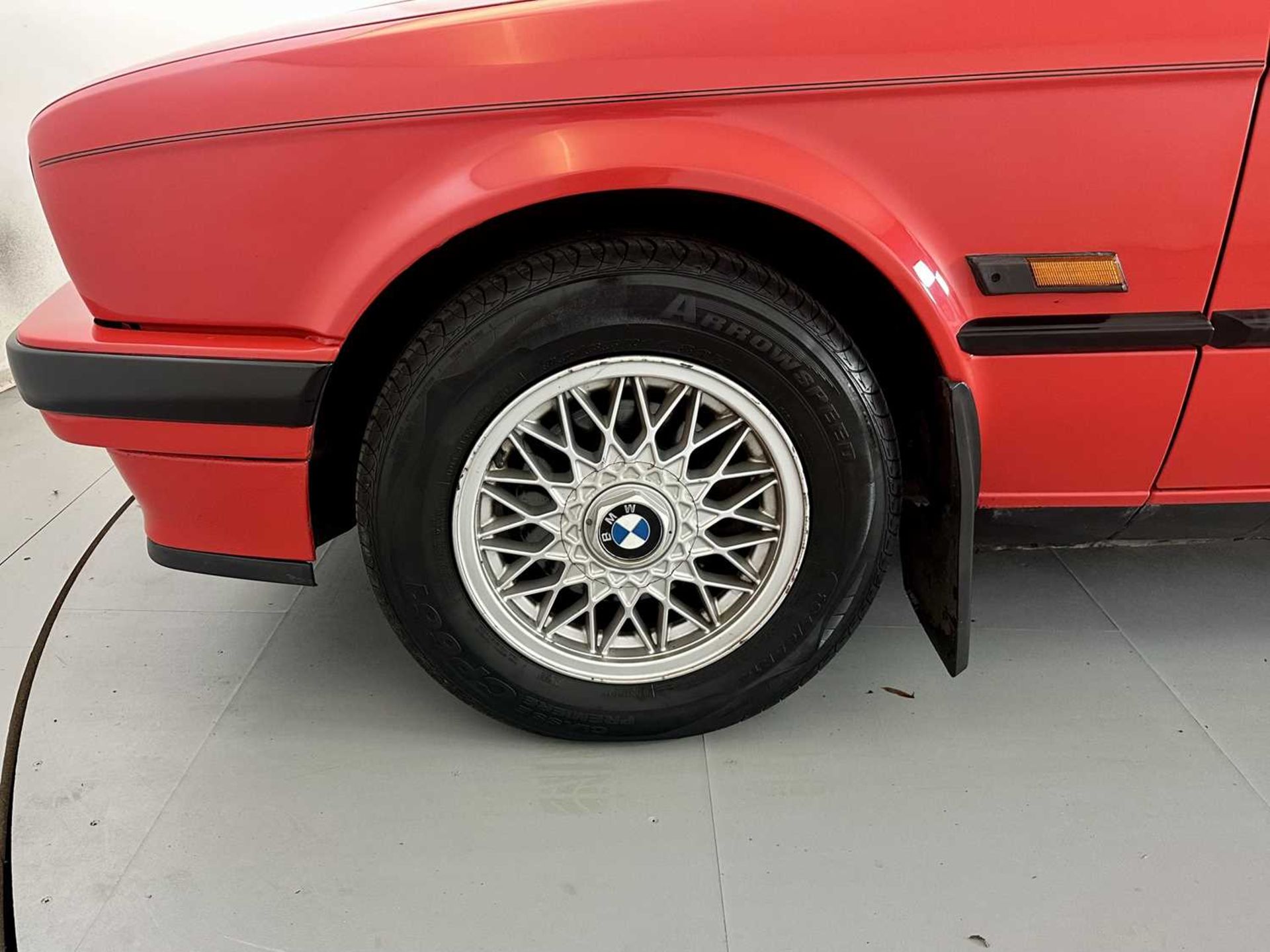 1994 BMW 318i Touring - Image 13 of 35