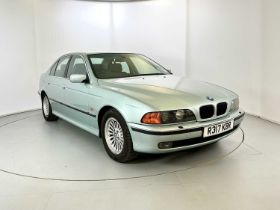 1998 BMW 528i