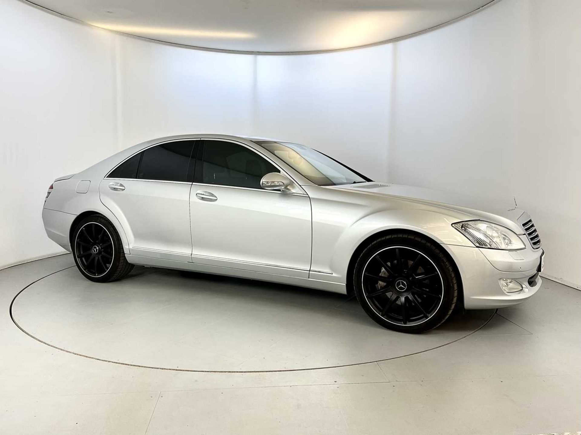 2008 Mercedes-Benz S320 - Image 12 of 35