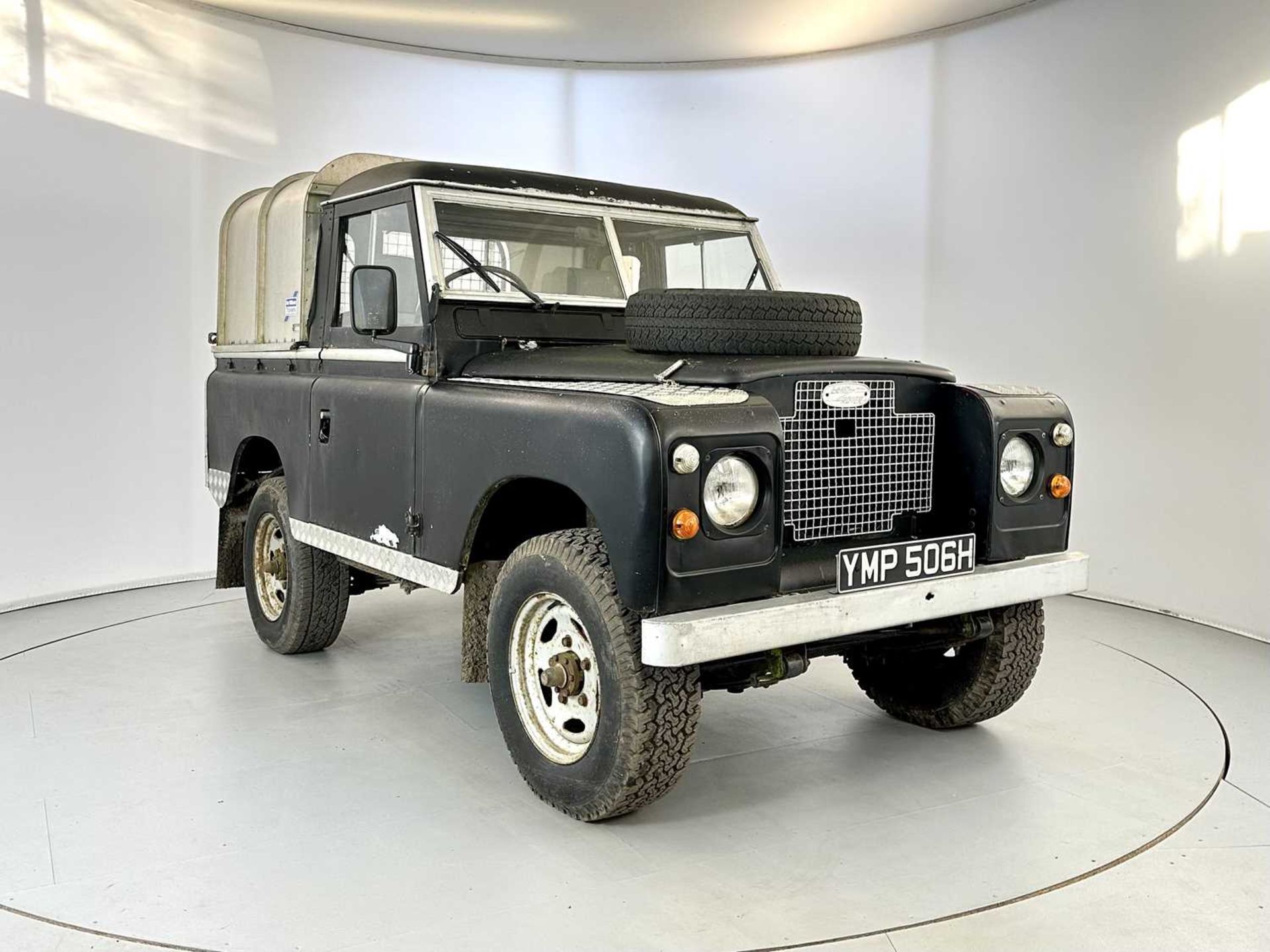 1969 Land Rover Series 2A