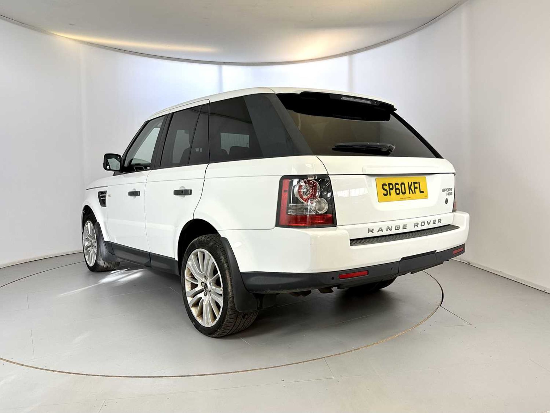 2010 Land Rover Range Rover Sport - Image 7 of 34