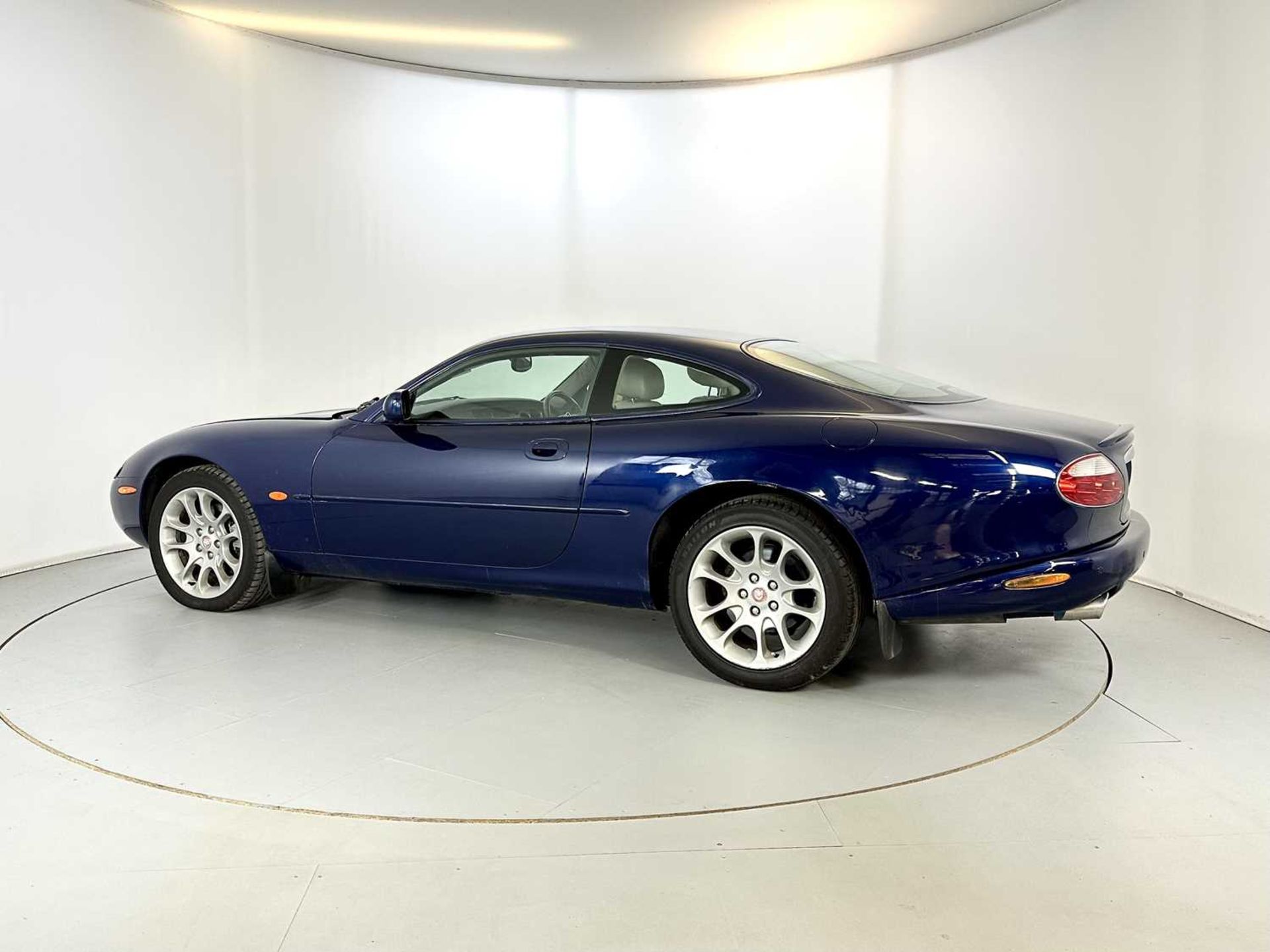 2001 Jaguar XKR - Image 6 of 29