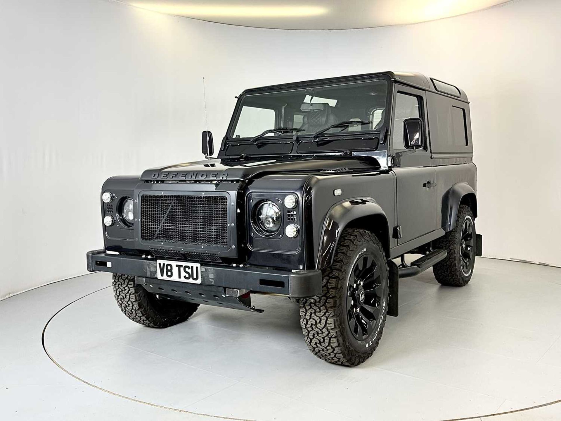 2005 Land Rover Defender V8 By Outlander - Image 3 of 30