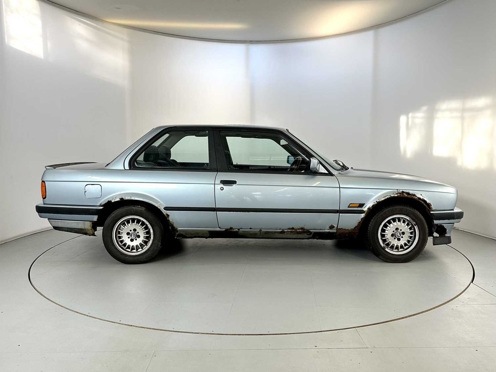 BMW 316i - NO RESERVE - Image 11 of 28