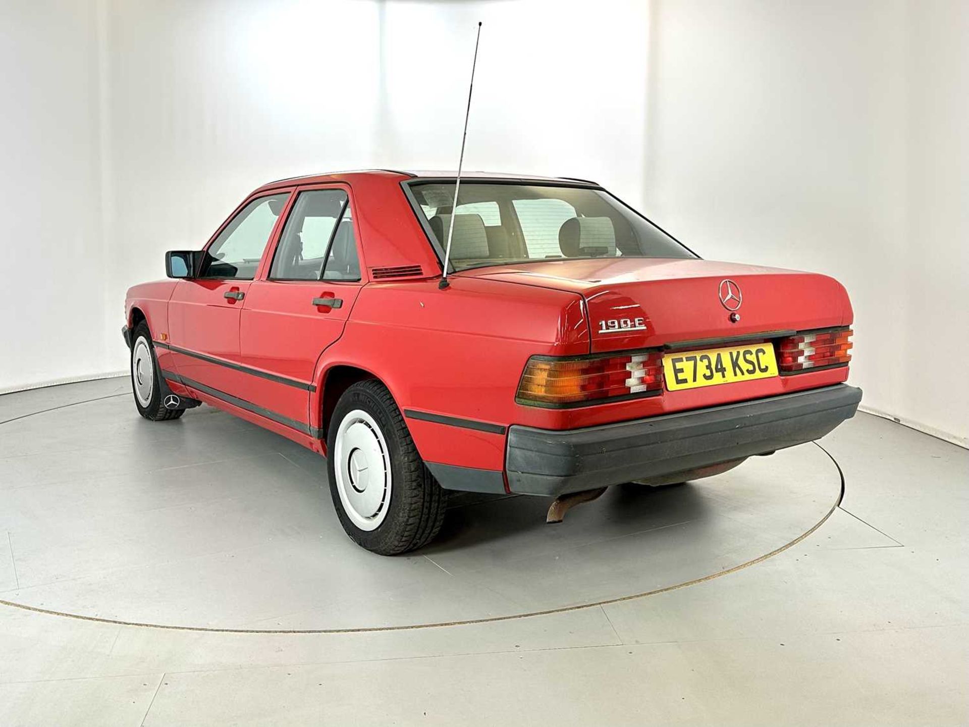 1987 Mercedes-Benz 190E - NO RESERVE - Image 7 of 33