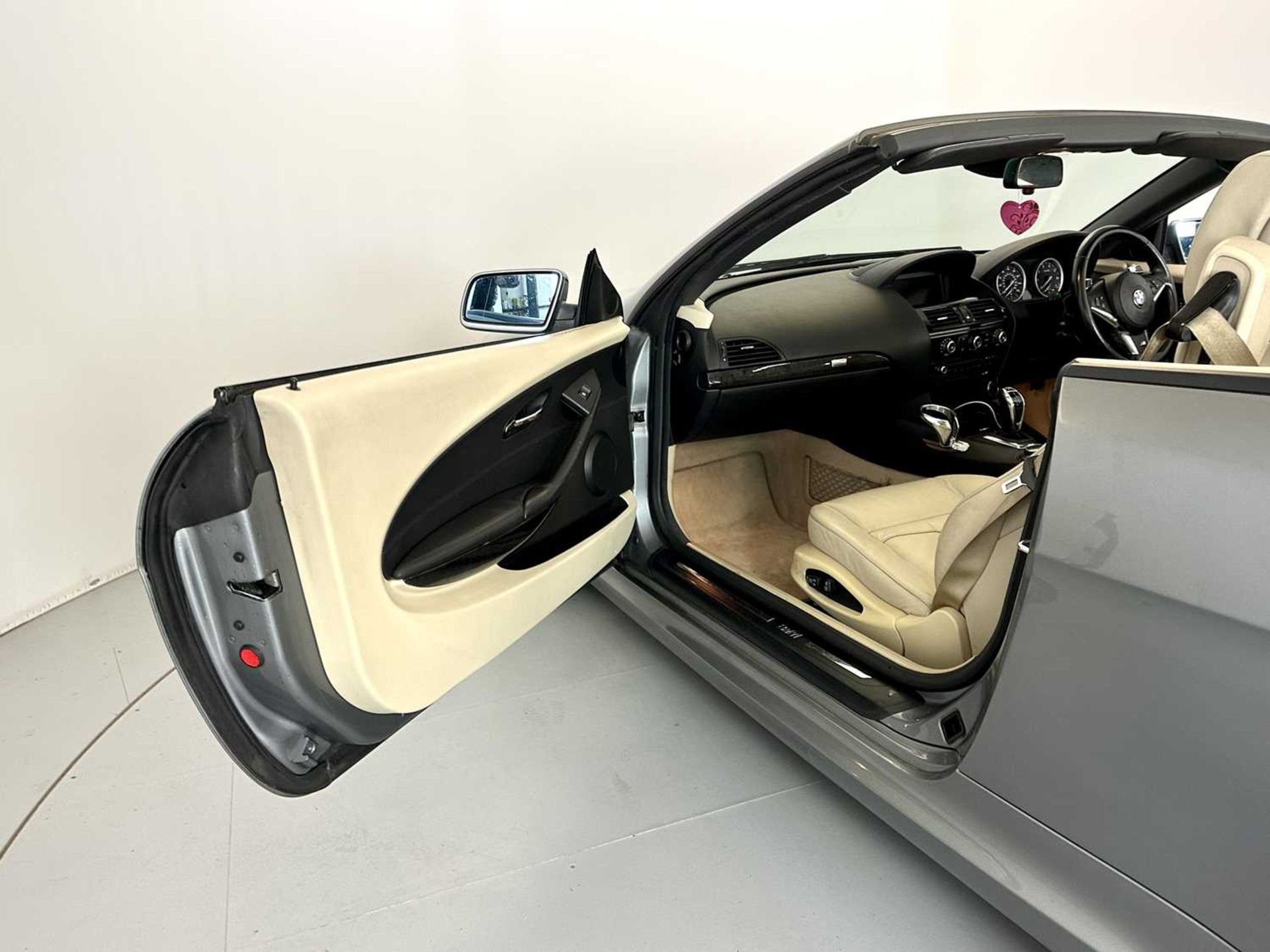 2007 BMW 650i - Image 21 of 29
