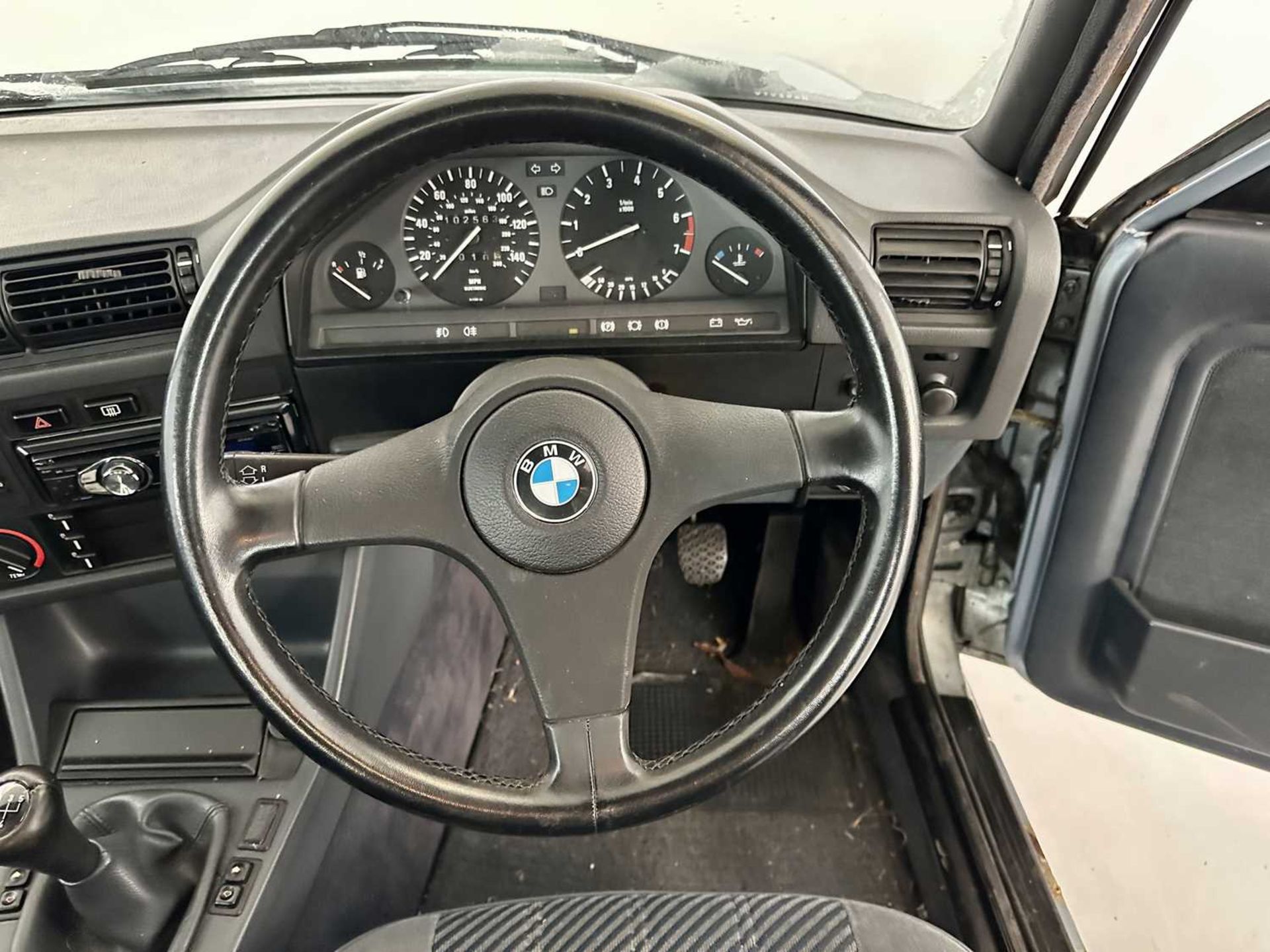 BMW 316i - NO RESERVE - Image 25 of 28