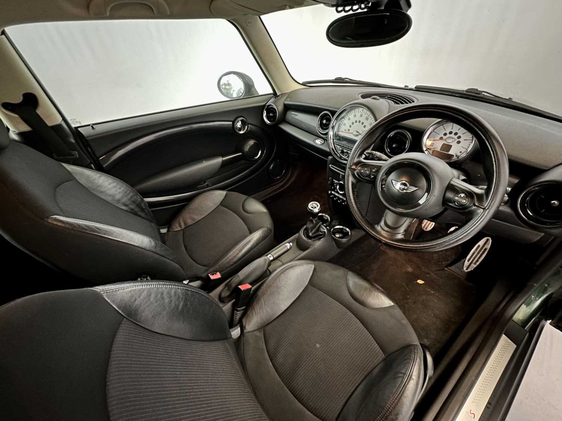 2011 Mini Cooper SD Clubman - Image 19 of 31