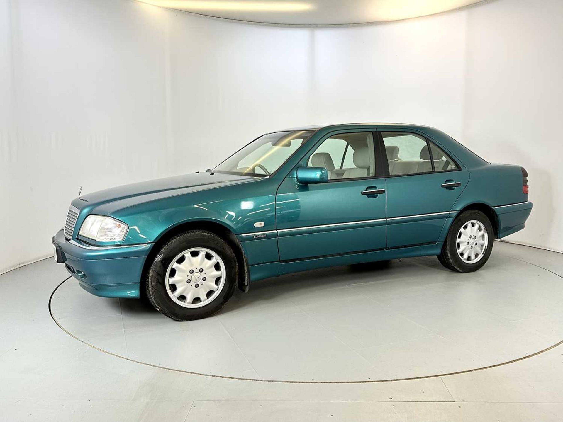 1998 Mercedes-Benz C200 - Image 4 of 34