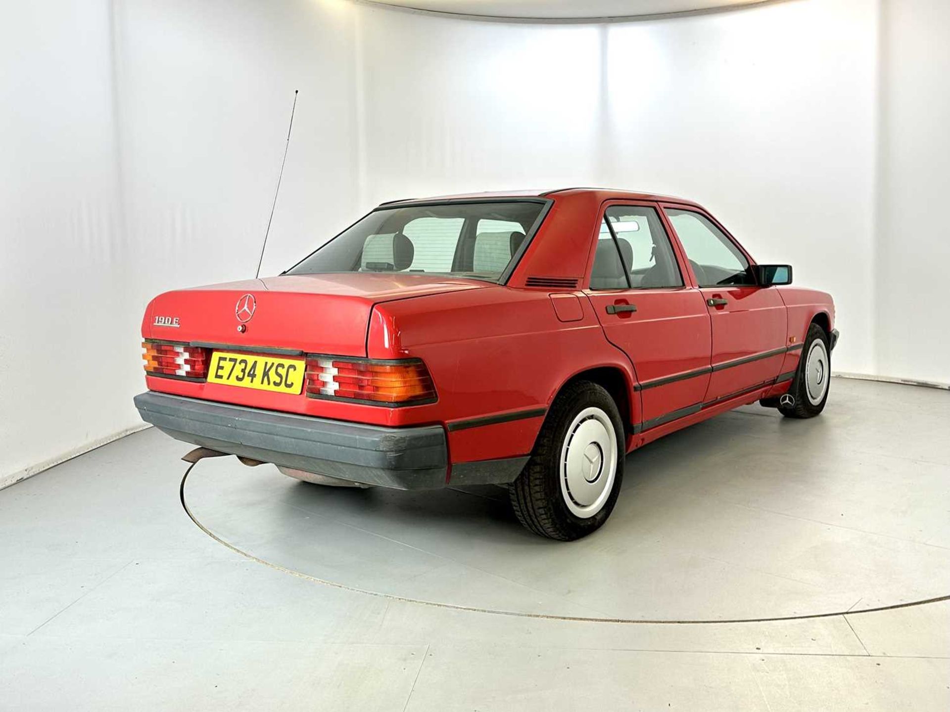 1987 Mercedes-Benz 190E - NO RESERVE - Image 9 of 33