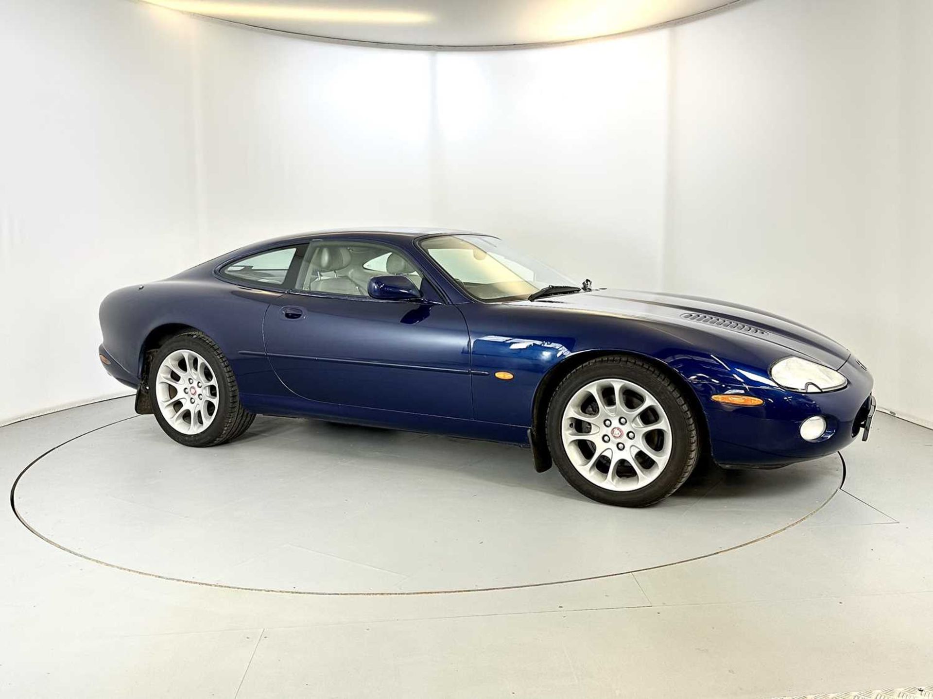 2001 Jaguar XKR - Image 12 of 29