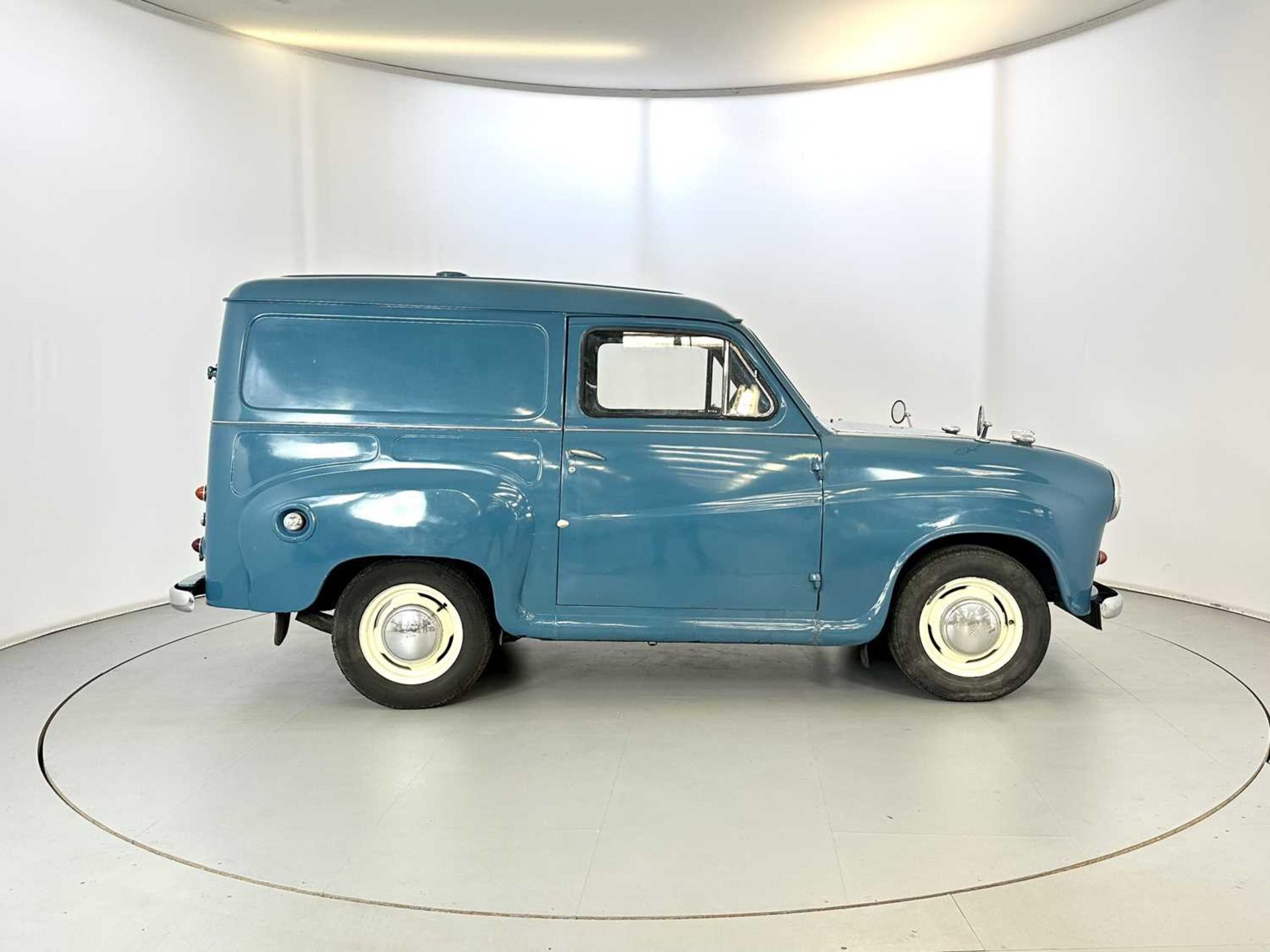 1964 Austin A35 Van - Image 11 of 27