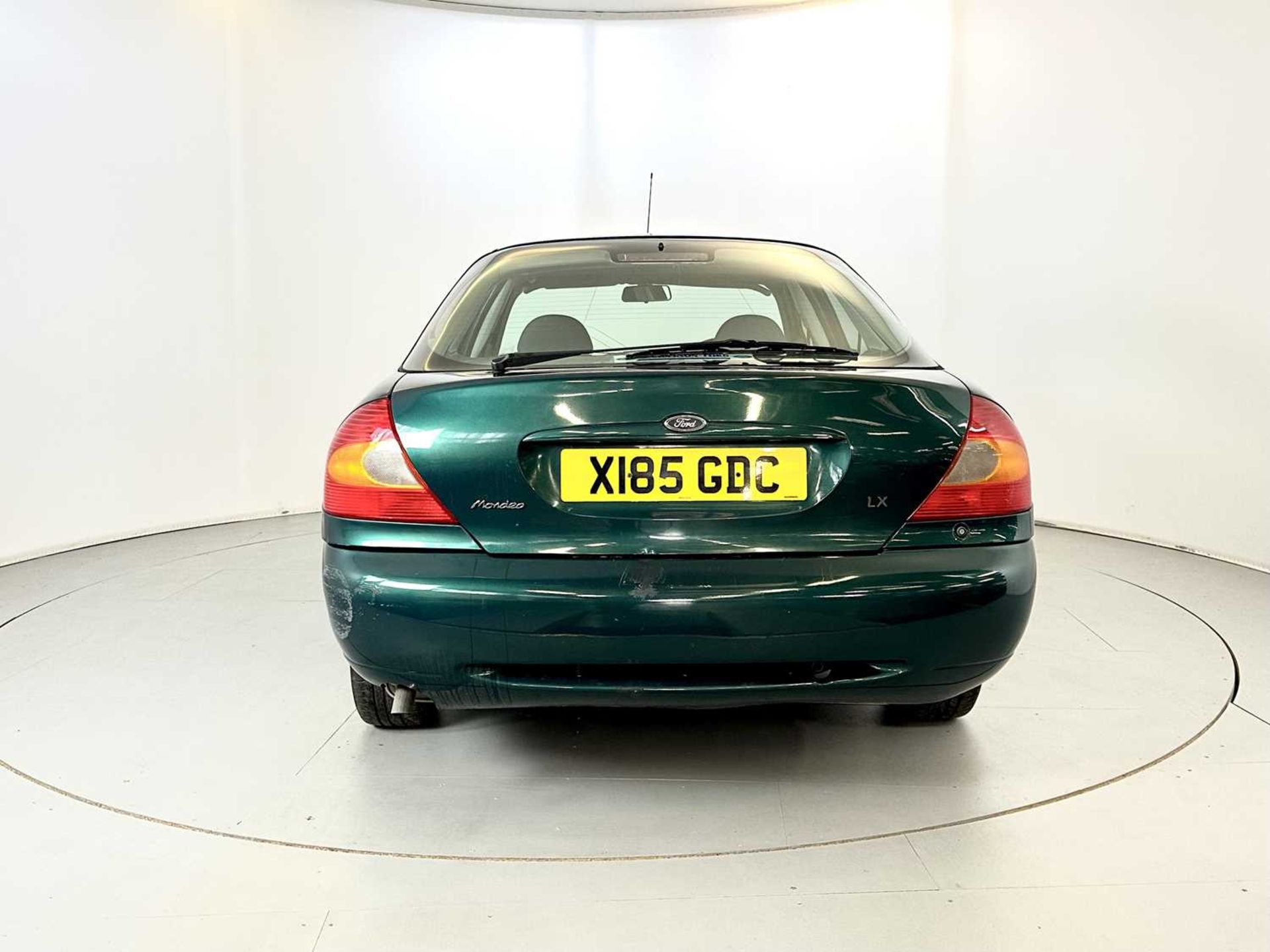 2000 Ford Mondeo 1 Owner from new & 17,000 miles - Image 8 of 34
