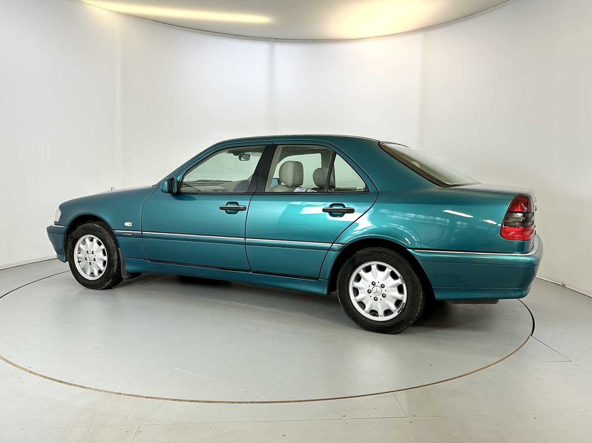 1998 Mercedes-Benz C200 - Image 6 of 34