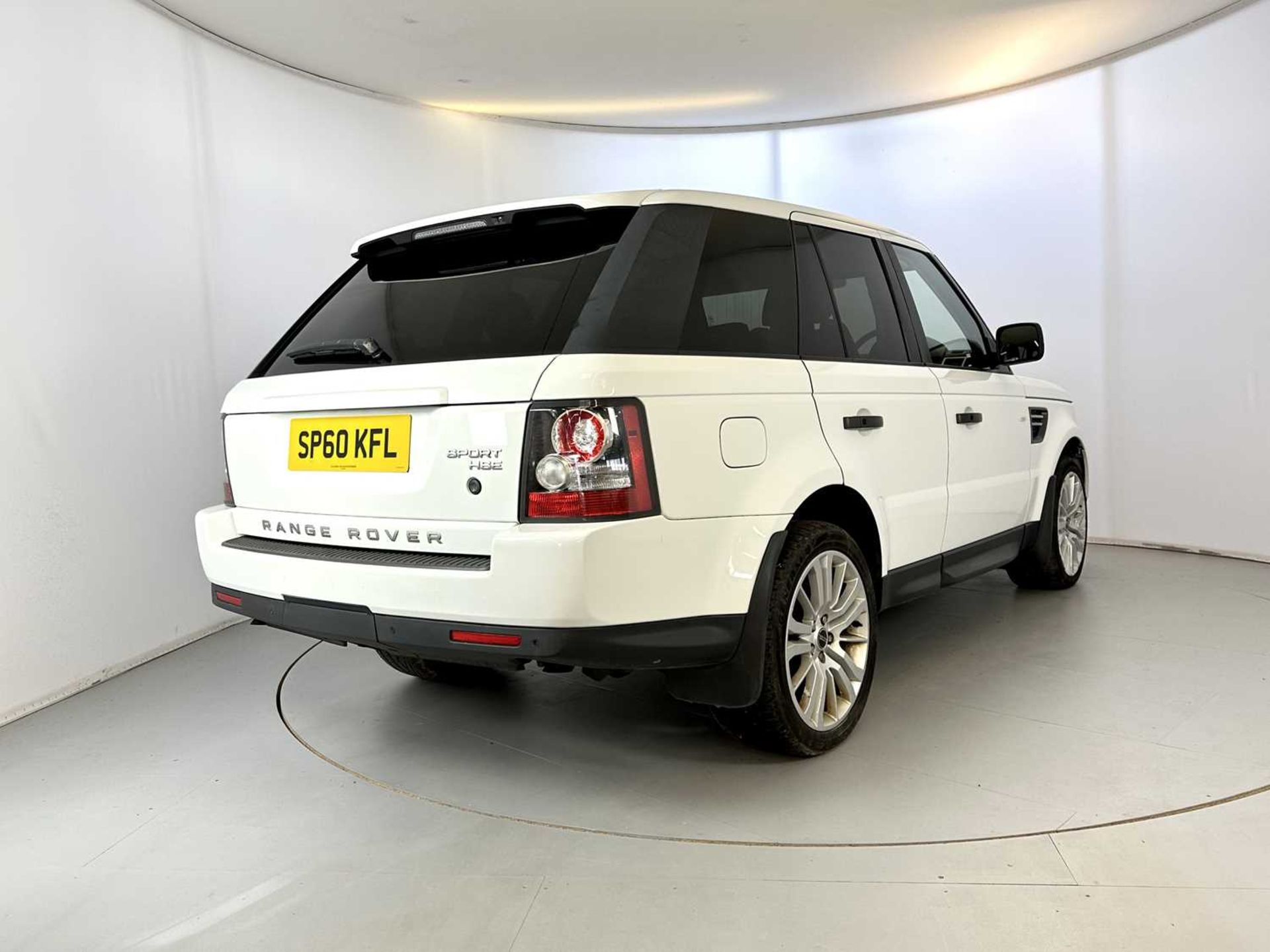 2010 Land Rover Range Rover Sport - Image 9 of 34