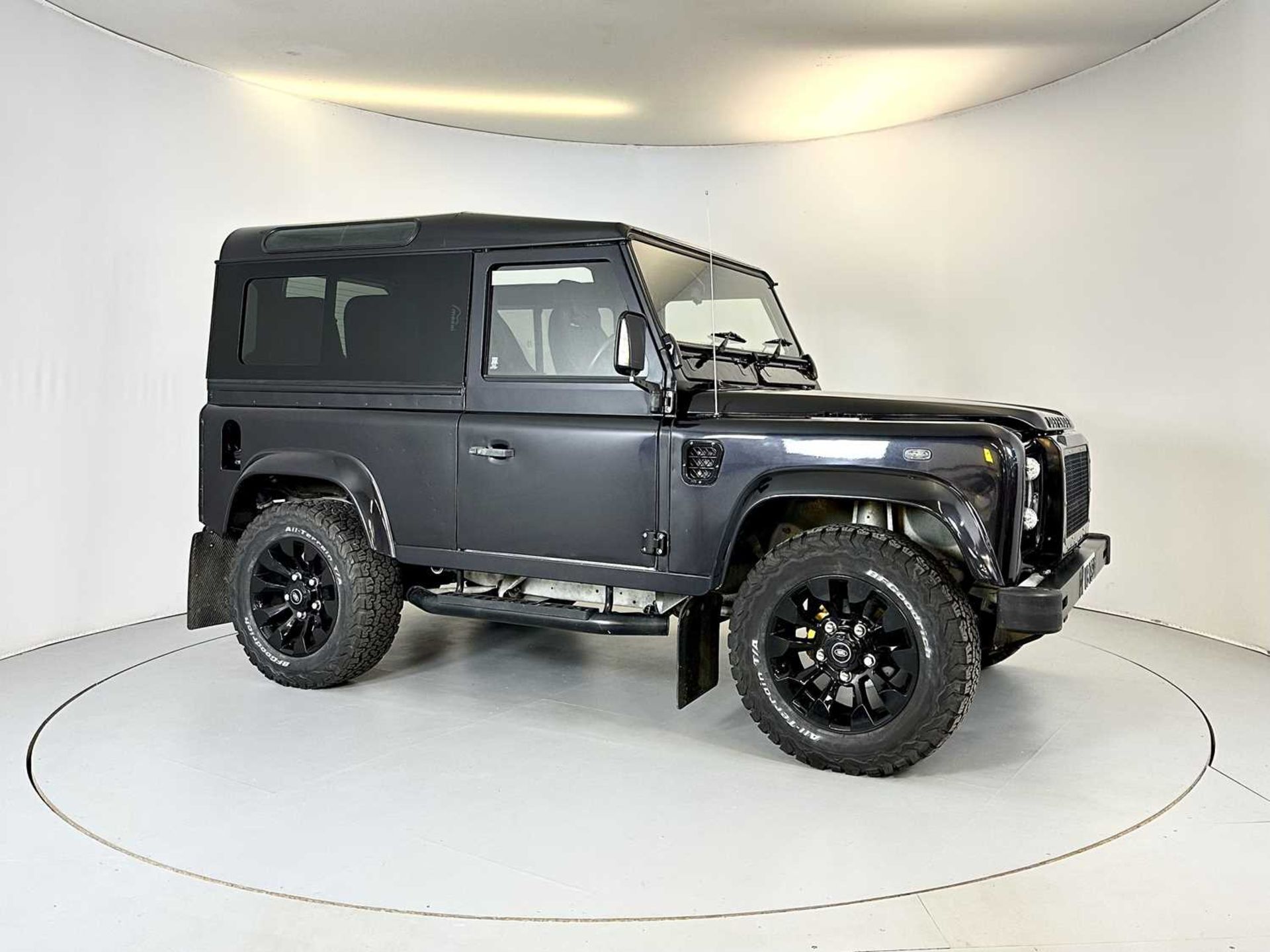 2005 Land Rover Defender V8 By Outlander - Image 12 of 30