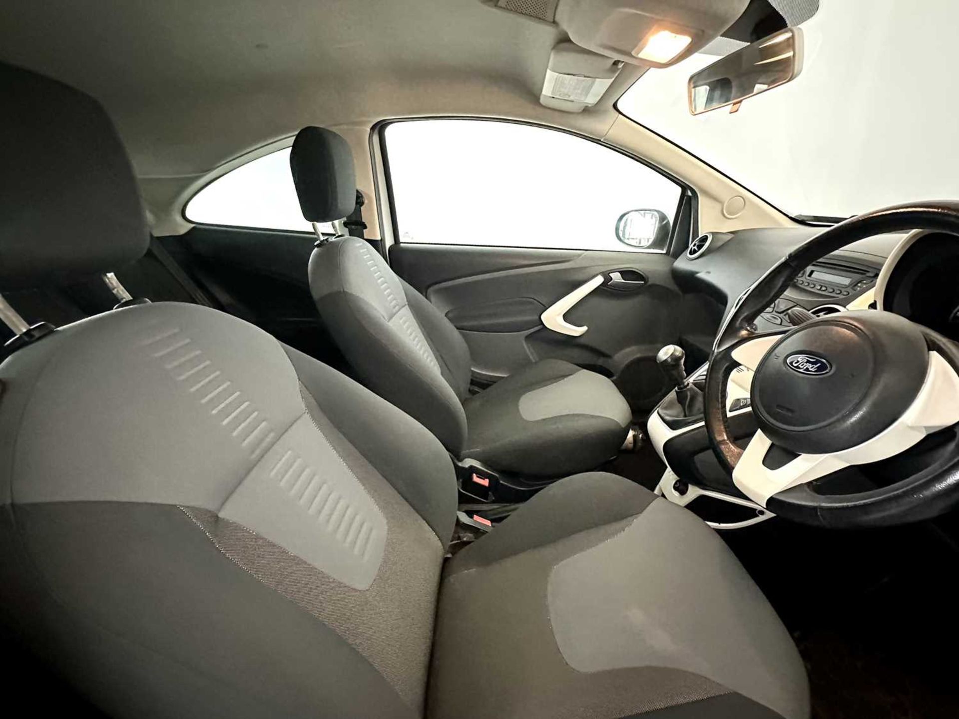 2011 Ford KA - NO RESERVE - Image 18 of 27