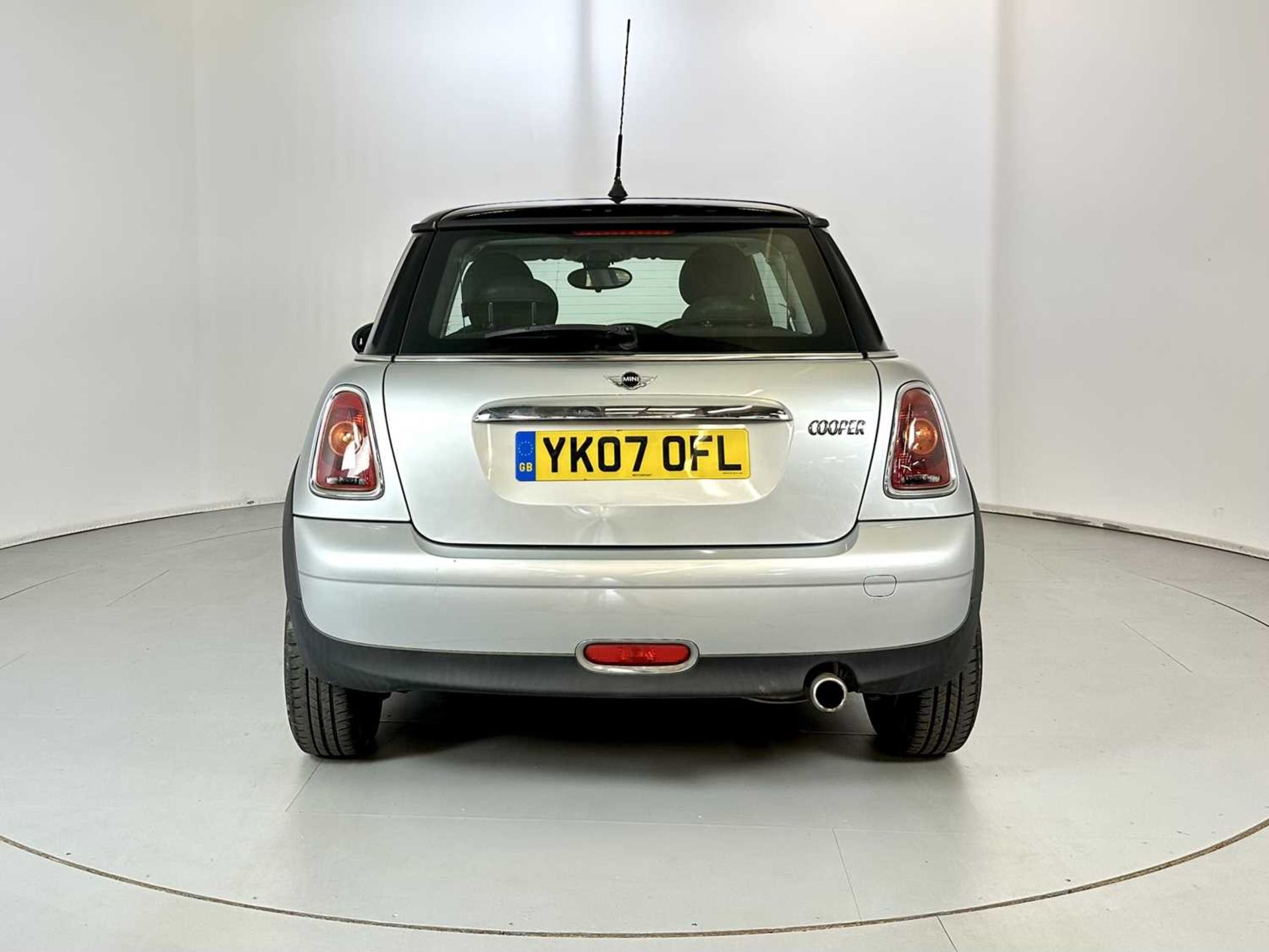 2007 Mini Cooper - NO RESERVE - Image 8 of 31