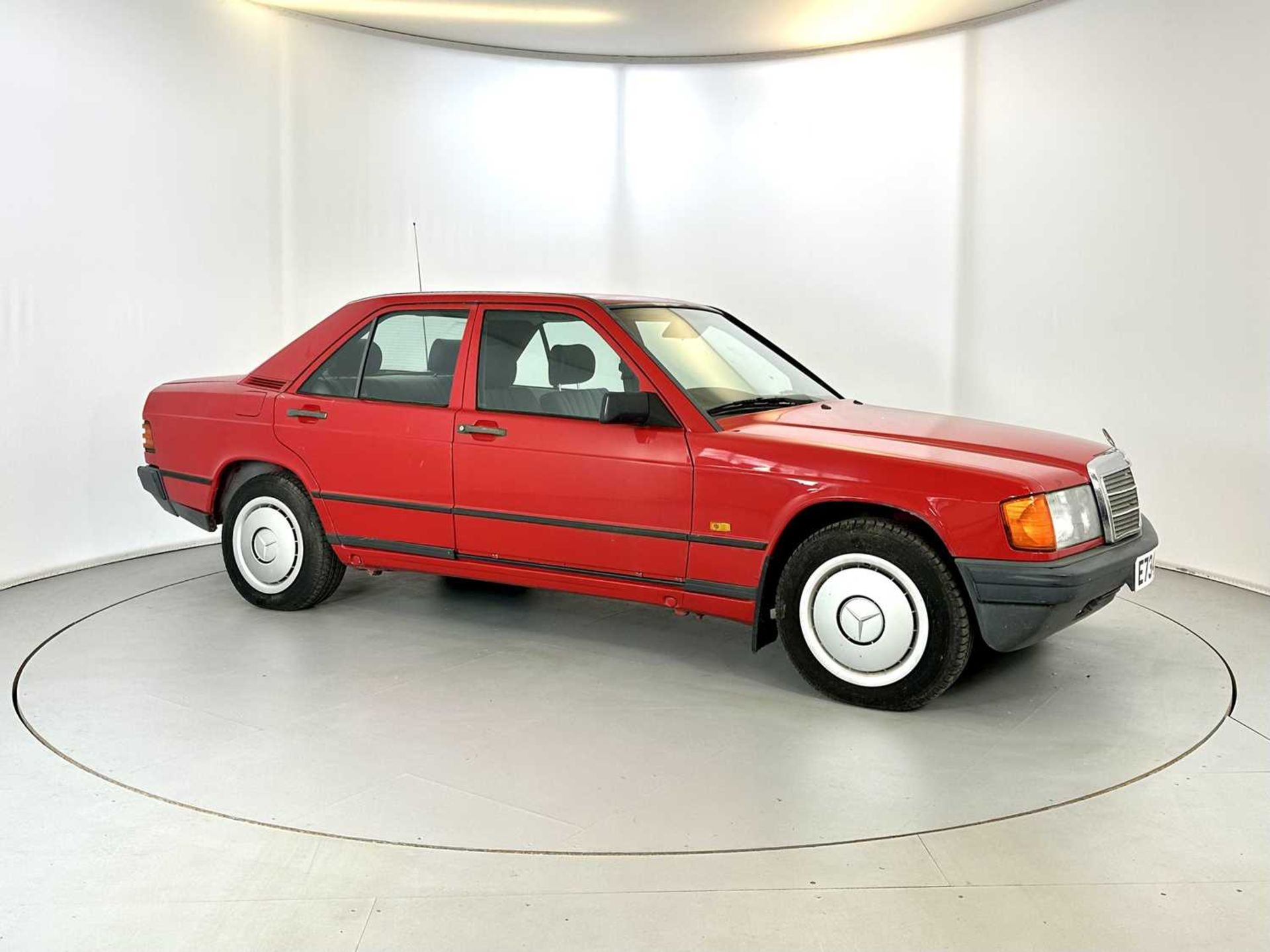 1987 Mercedes-Benz 190E - NO RESERVE - Image 12 of 33