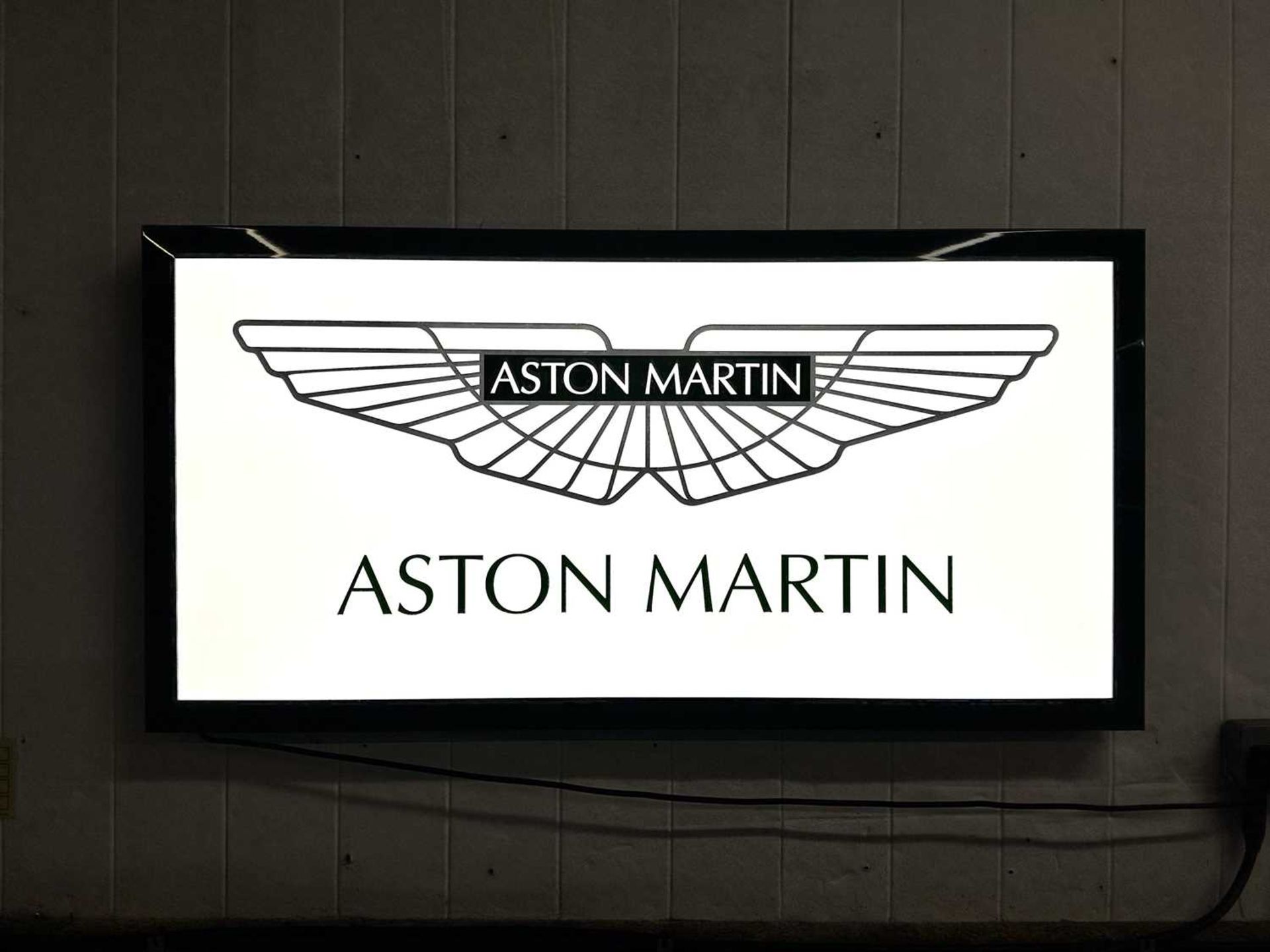 Illuminated Garage Sign Aston Martin - NO RESERVE - Image 3 of 4